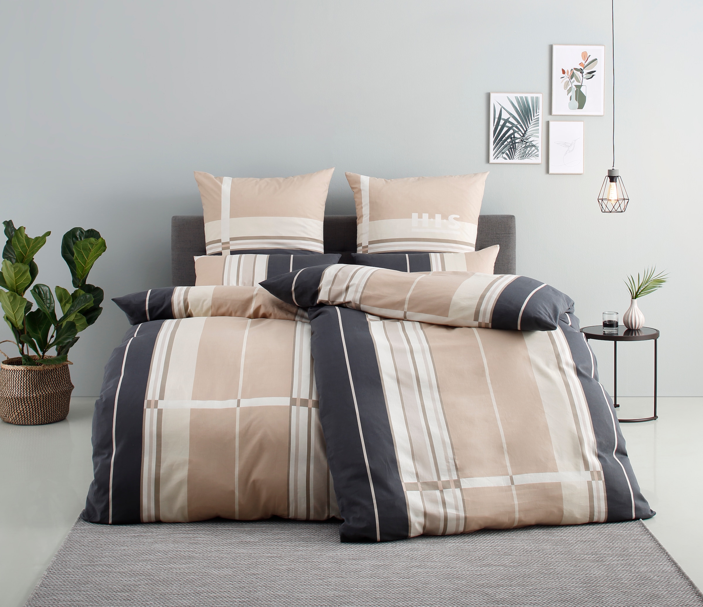 OTTO home Bettwäsche "Golfi in Gr. 135x200 oder 155x220 cm" 2 sportliche Streifen Bettwäsche aus Baumwolle, Marke H.I.S by OTTO home