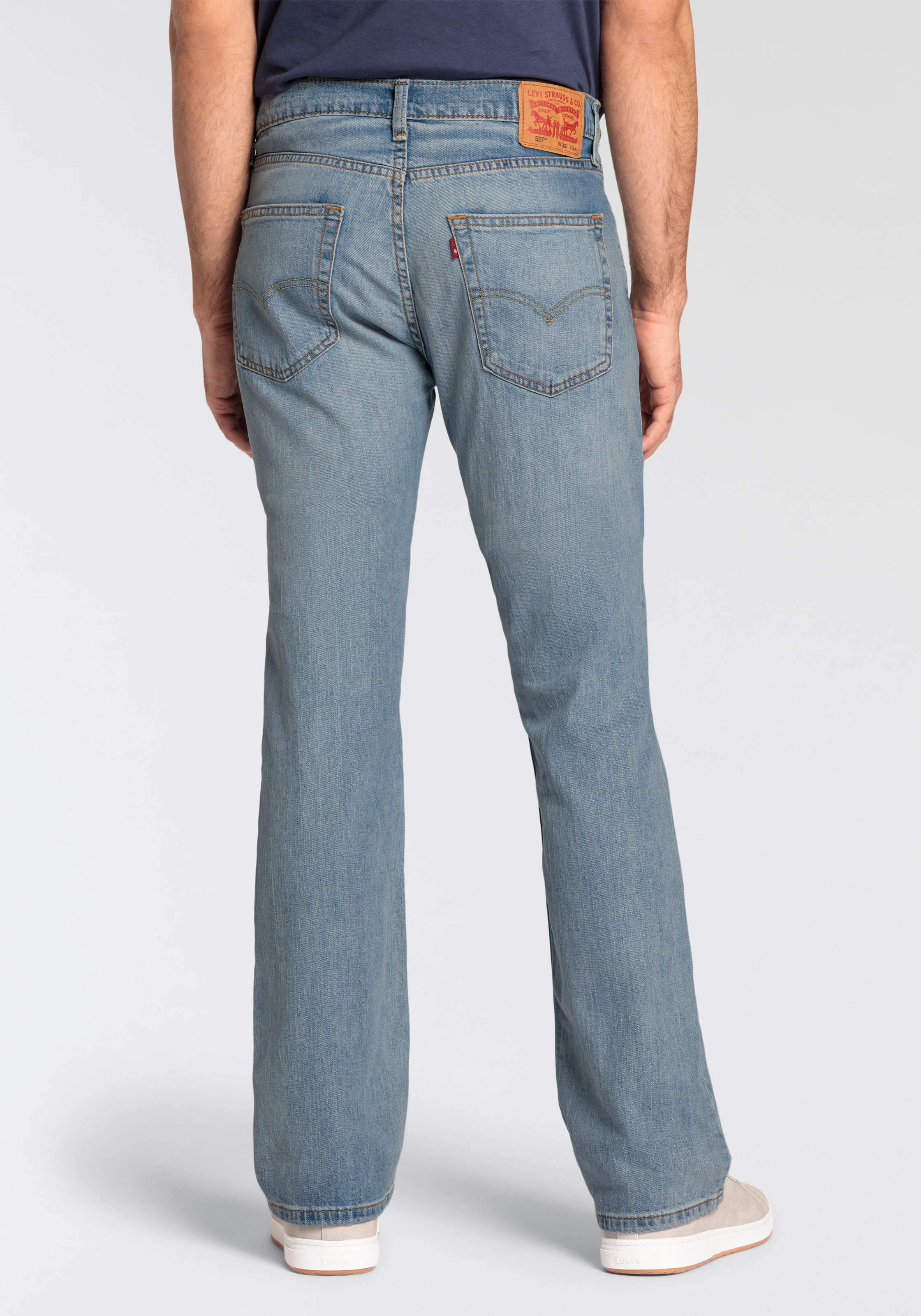 Levi's® Bootcut-Jeans »527 SLIM BOOT CUT«, in cleaner Waschung