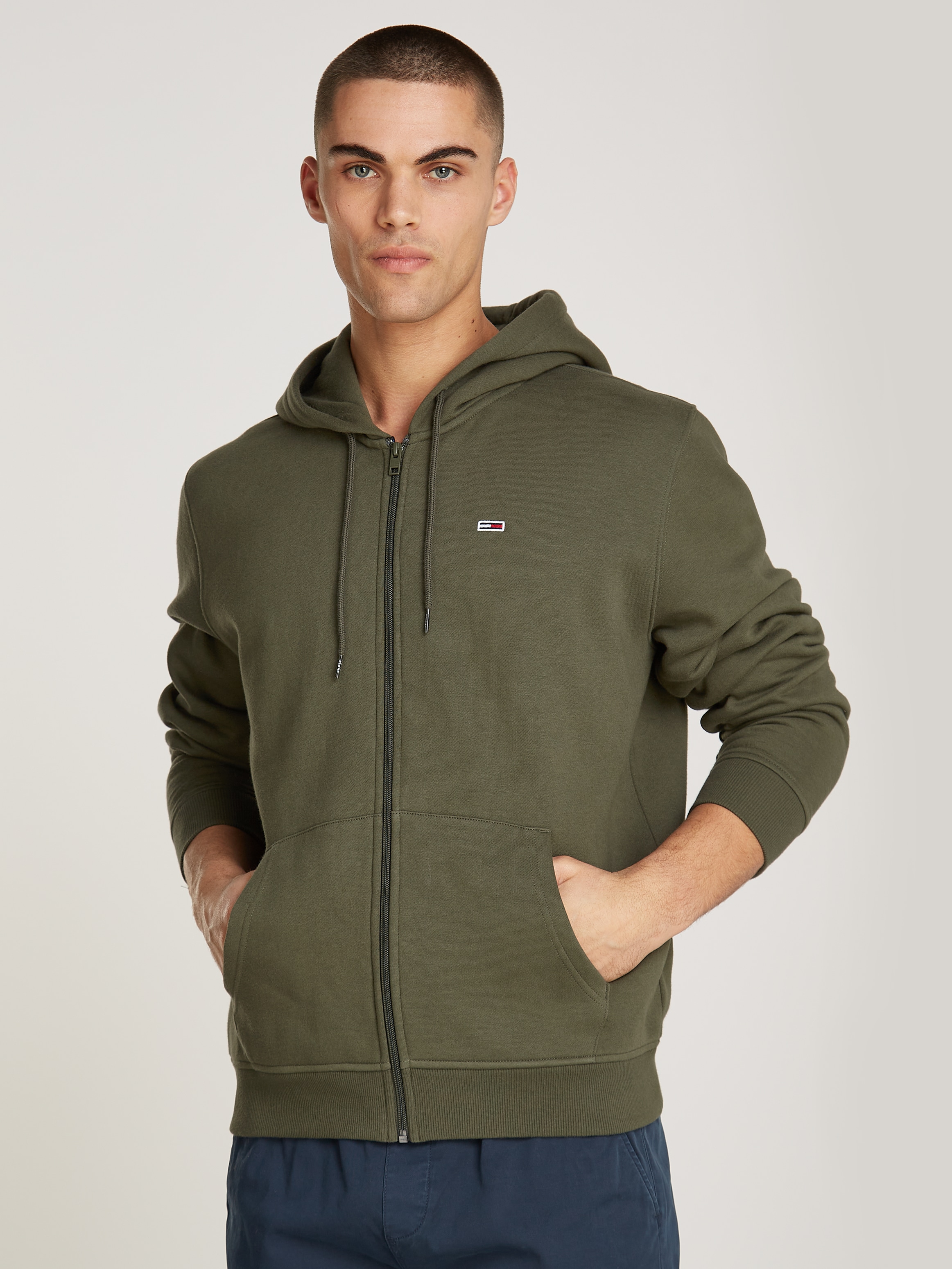 Tommy Jeans Sweatshirt "TJM REG S FLAG ZIP FLEECE THRU", mit bestickten Mar günstig online kaufen