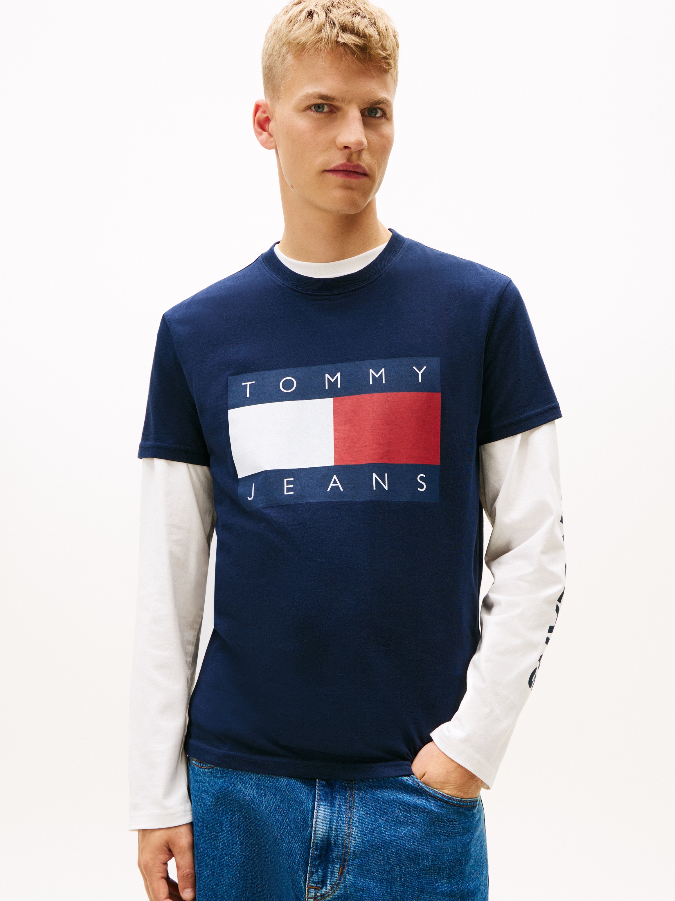 Tommy Jeans T-Shirt, Rundhalsausschnitt, Regular Fit, Logo-Druck