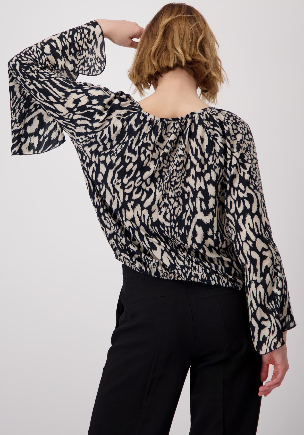Monari Schlupfbluse, mit Animalprint günstig online kaufen