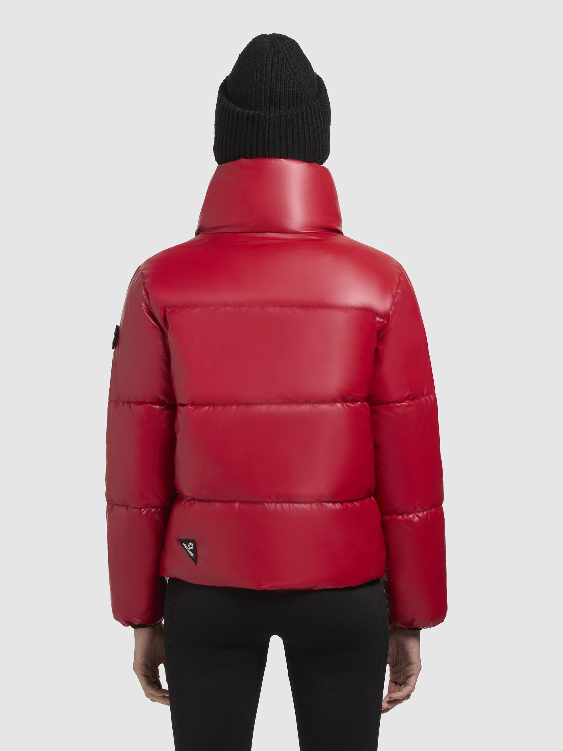 khujo Steppjacke »Rinja Shiny-YM«, ohne Kapuze, Glänzende kurze Winterjacke für Damen