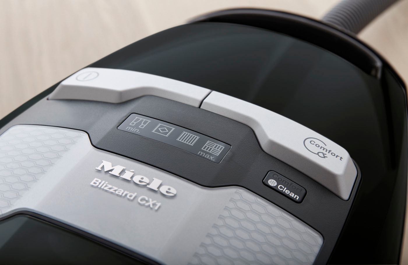 Miele Bodenstaubsauger "Blizzard CX1 Comfort" 890 W beutellos günstig online kaufen