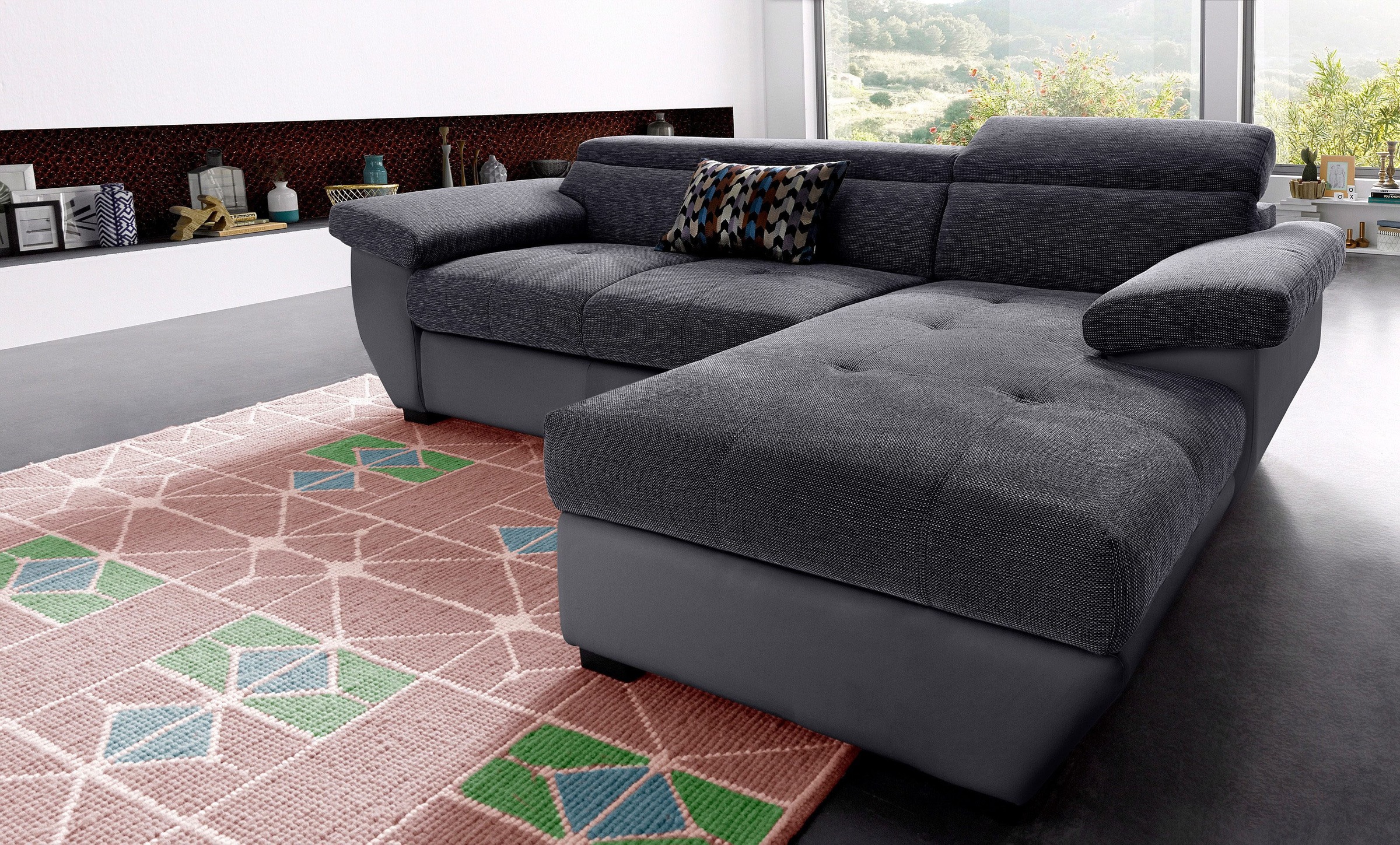 Ecksofa COTTA "Speedway L-Form", schwarz, schwarz, B:265cm H:79cm T:102cm, Edles Flachgewebe ( 100% Polyester ) / Feine Struktur ( 100% Polyester );Kunstleder SOFTLUX / Luxus-Microfaser ( 100% Polyester );Kunstleder SOFTLUX / Struktur ( 100% Polyester ), 