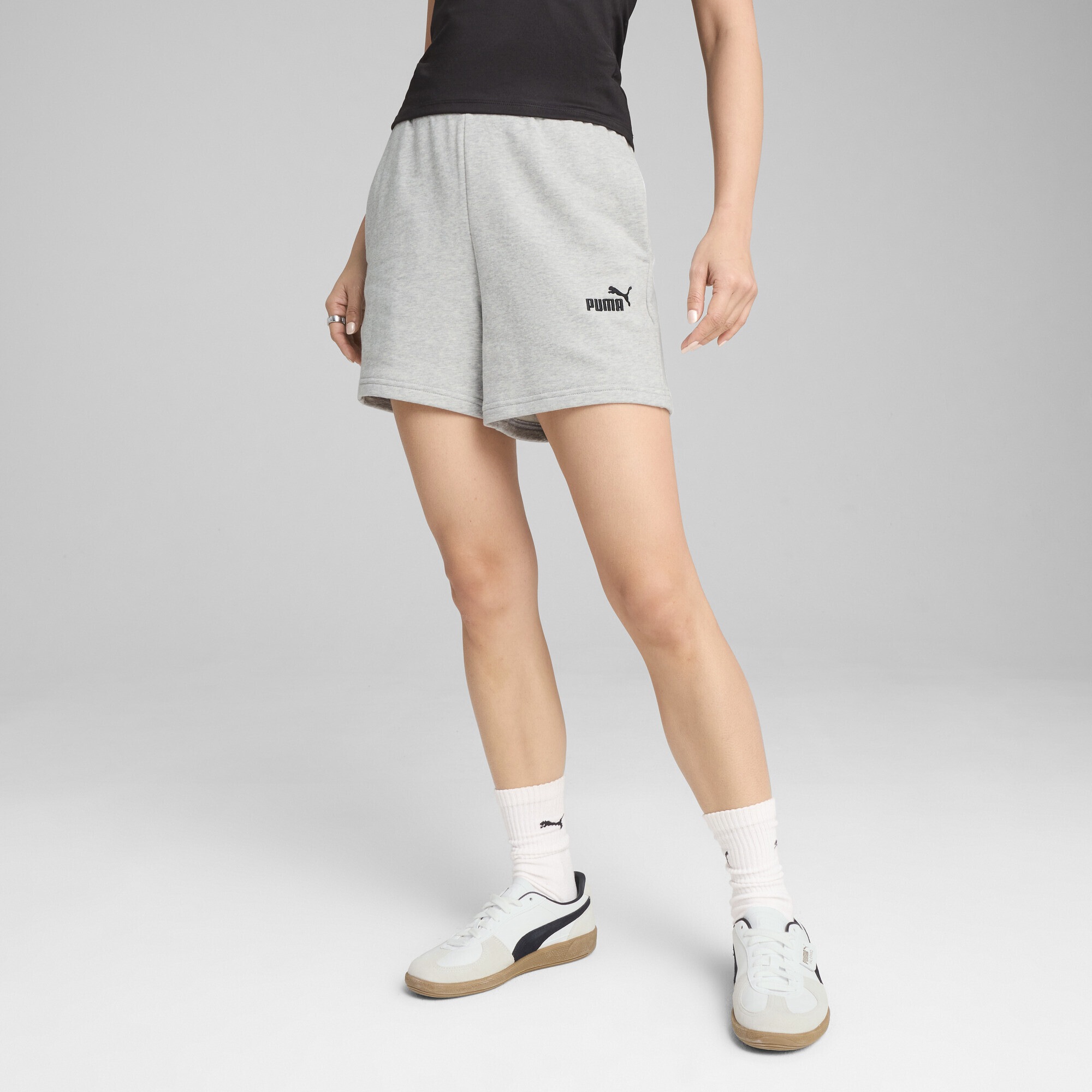 PUMA Sporthose "Essentials Small No. 1 Logo High-Waist-Shorts Damen" günstig online kaufen
