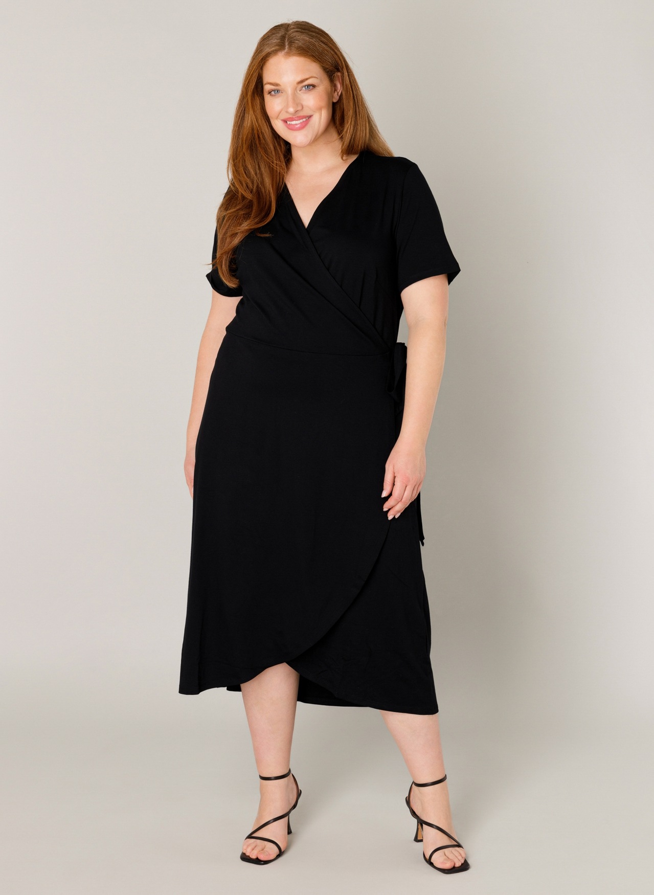 Base Level Curvy Abbie Wickelkleid Schwarz 46 3