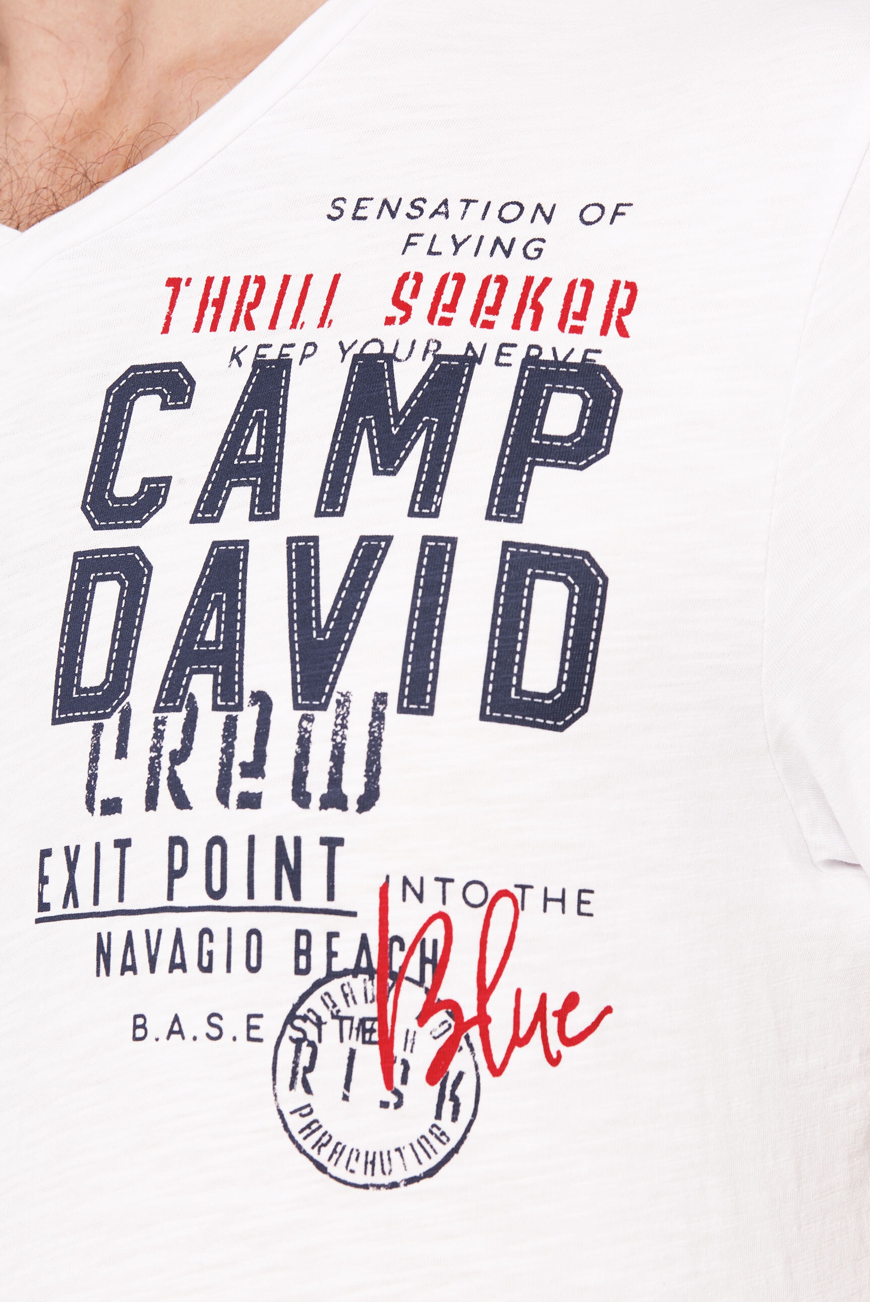 CAMP DAVID V-Shirt, mit maskulinem V-Ausschnitt