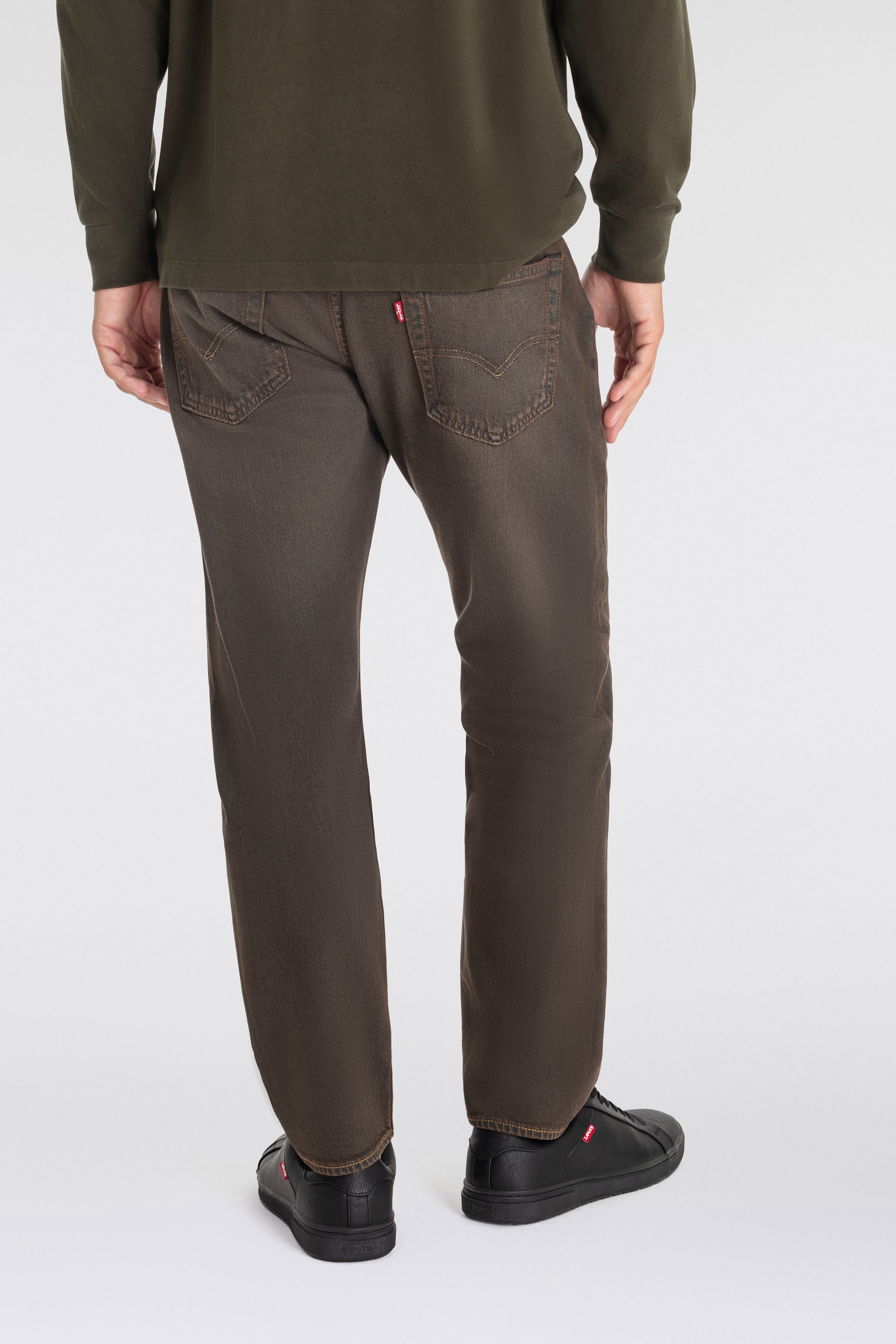 Levis "502 TAPER" in elegantem, modernem Stil günstig online kaufen