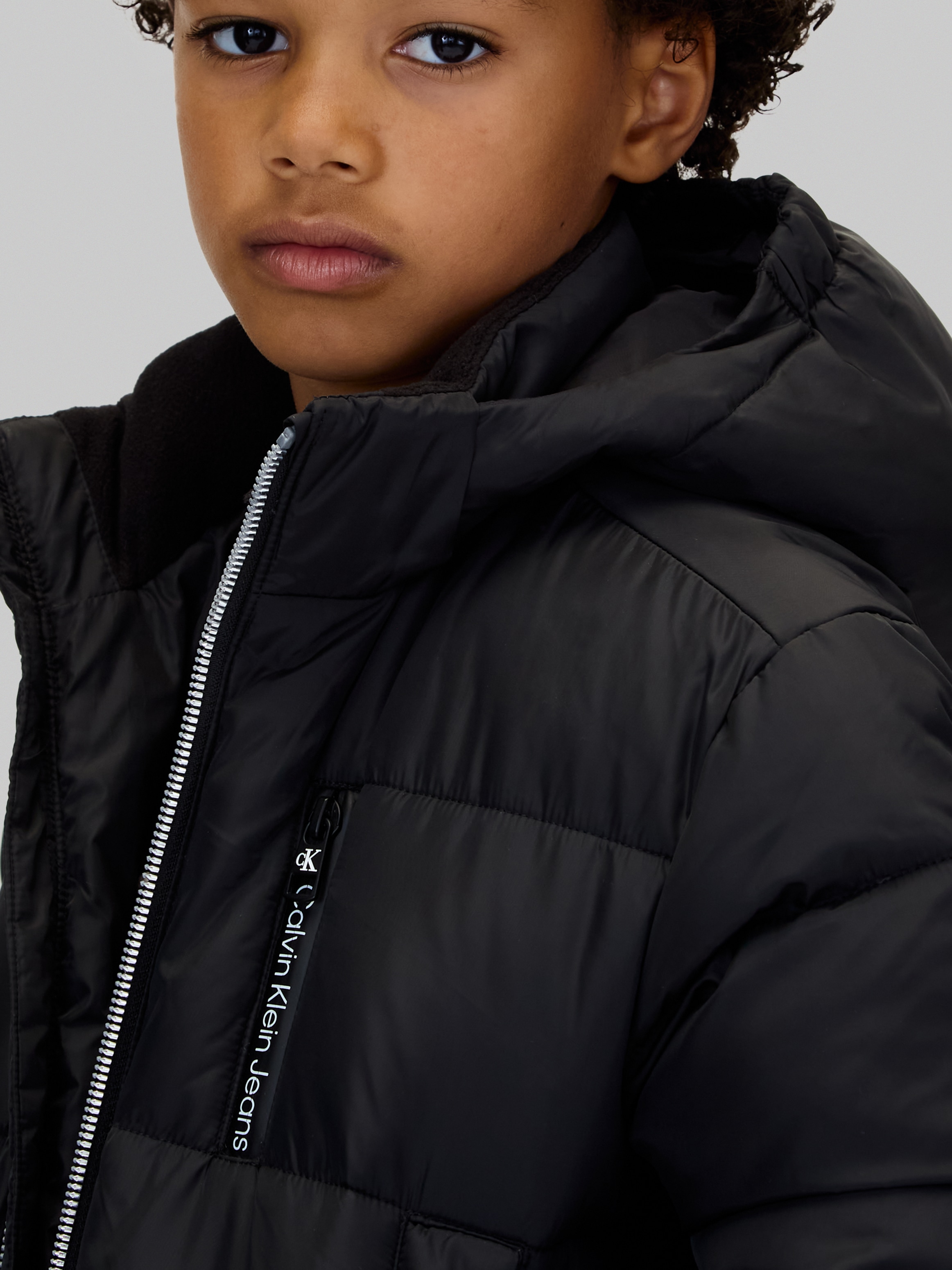 Calvin Klein Jeans Parka »Essential Parka Puffer«, mit Kapuze, für Kinder bis 16 Jahre und mit Logopatch