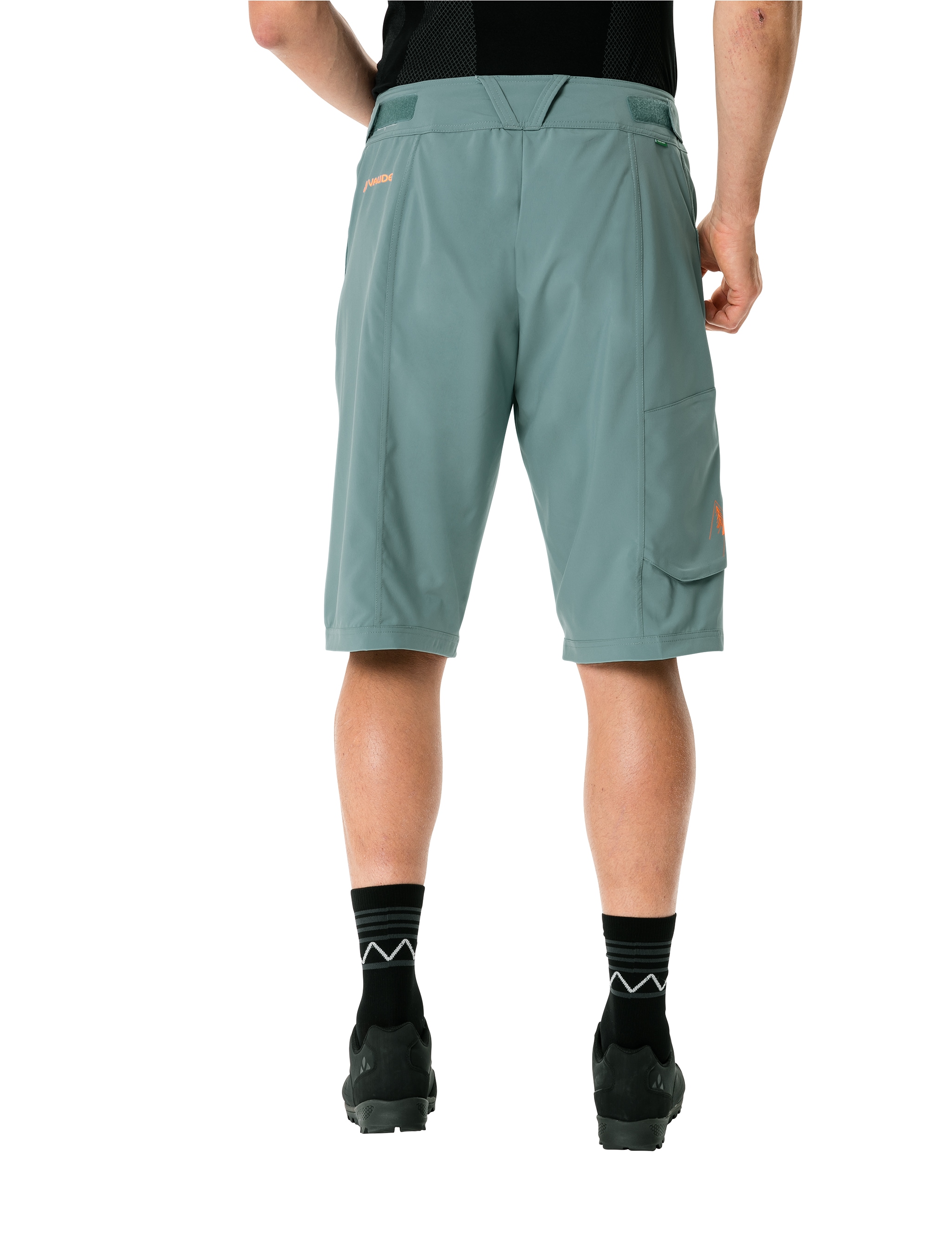 VAUDE Radhose "MENS LEDRO SHORTS", mit kontrastfarbenen Details günstig online kaufen