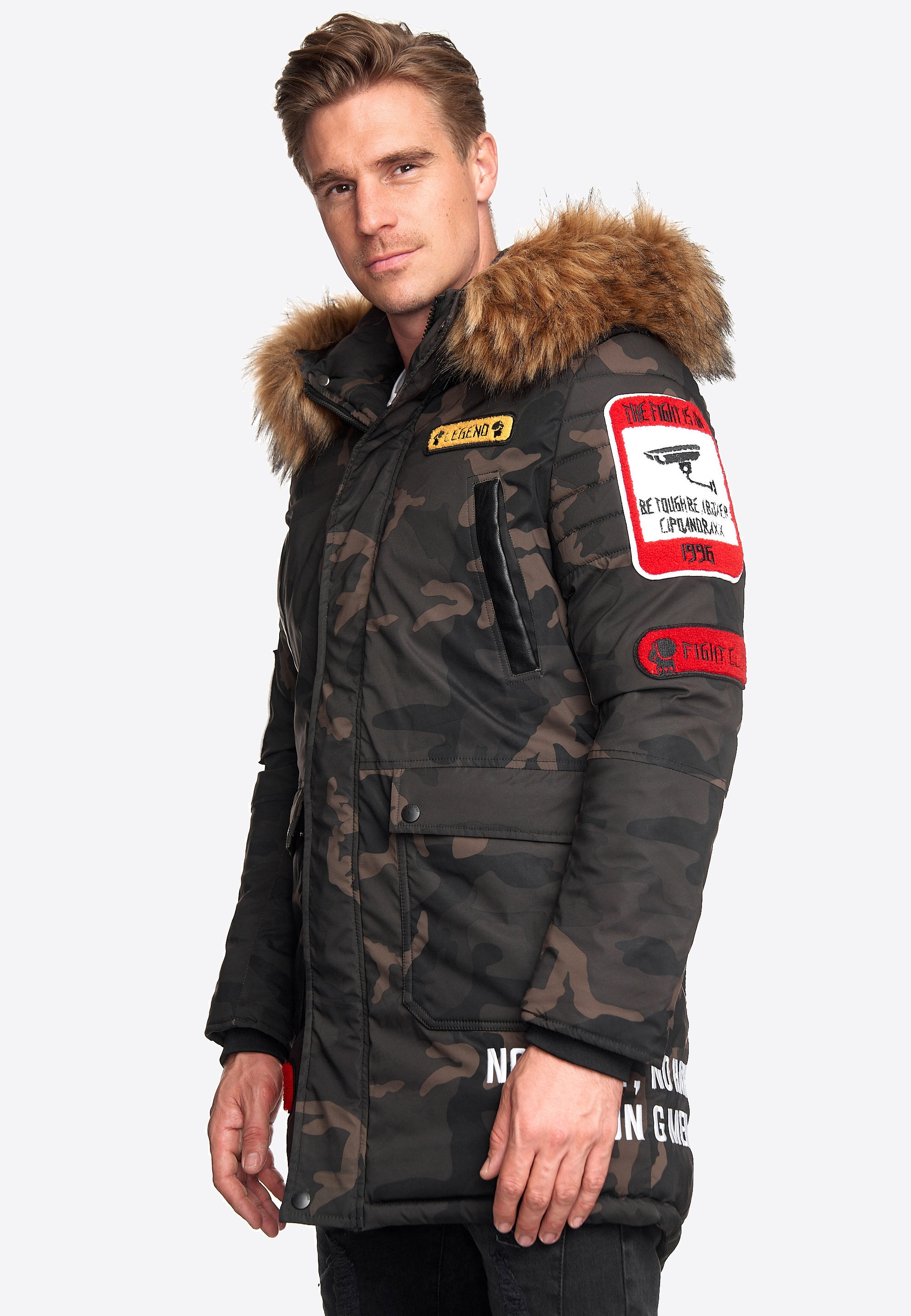 Cipo & Baxx Parka, mit coolen Patches