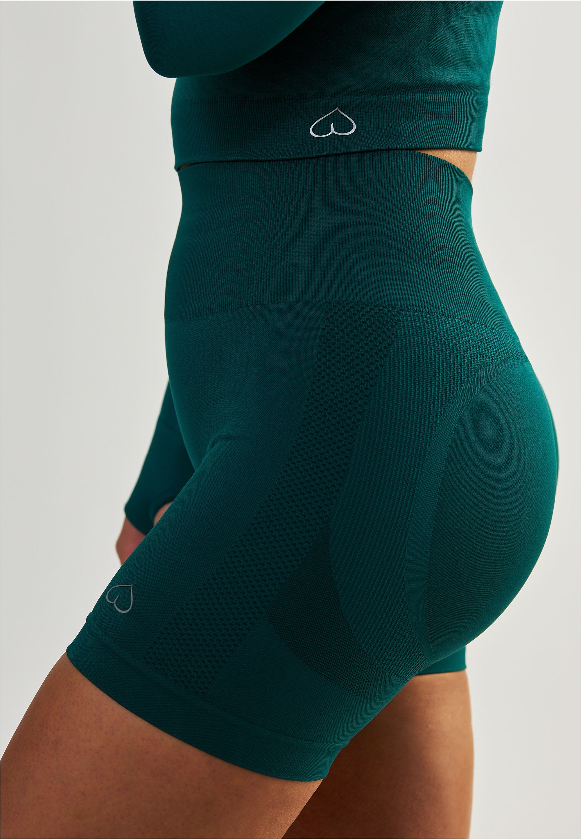 BeShaped Shorts »Power Up!«, (1 tlg.), mit atmungsaktiver Eigenschaft