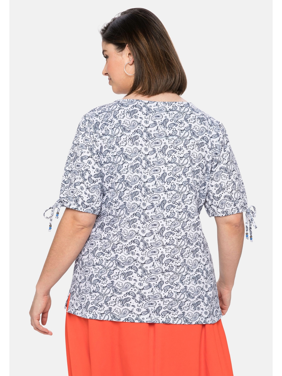 Sheego T-Shirt »Große Größen«, mit Paisleydruck und Bindeband am Arm für  kaufen | BAUR