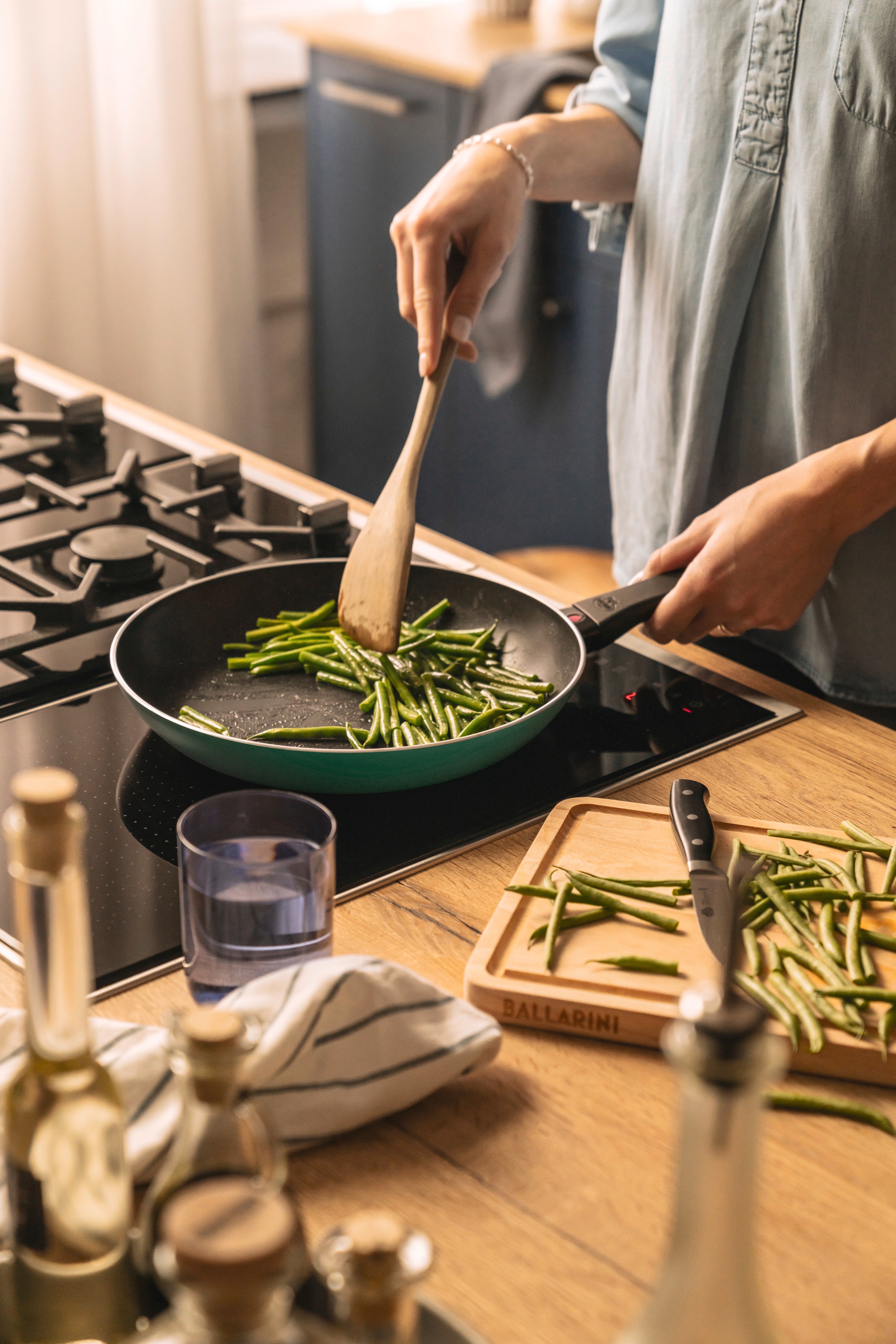 Thumbnail - BALLARINI Bratpfanne "Caprera" Aluminium 1 tlg. Keramikbeschichtung, Thermopoint, bunt, Made in Italy