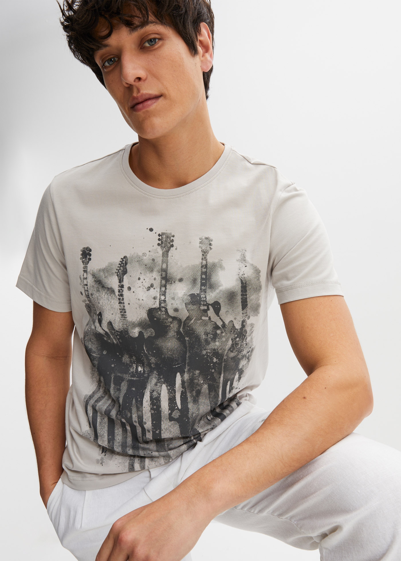 bonprix T-Shirt mit Frontprint günstig online kaufen