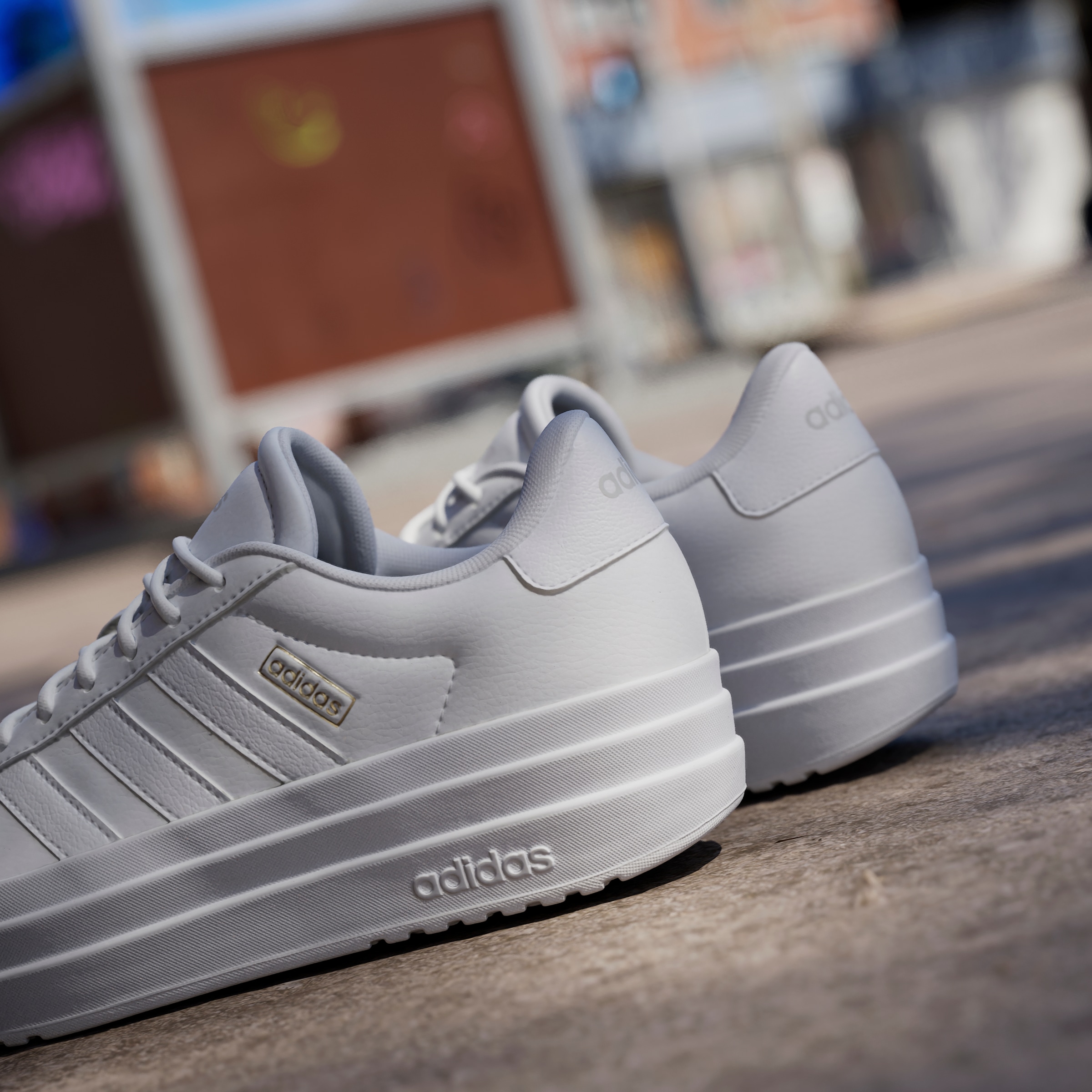 adidas Sportswear Sneaker »VL COURT BOLD«, Design auf den Spuren des adidas Gazelle Bold