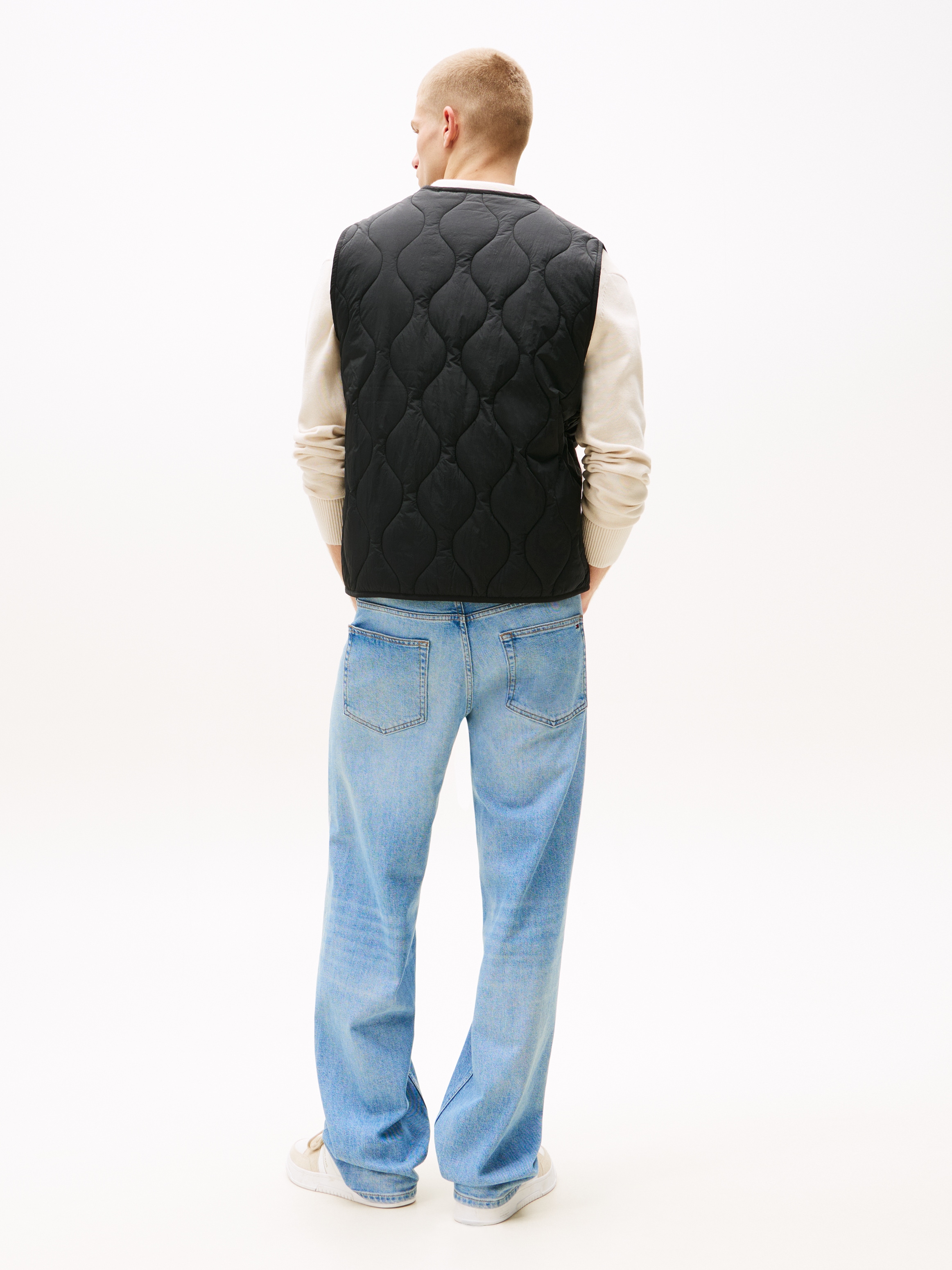 Tommy Jeans Steppweste »TJM QUILTED VEST EXT«, Mit Rundhalsausschnitt