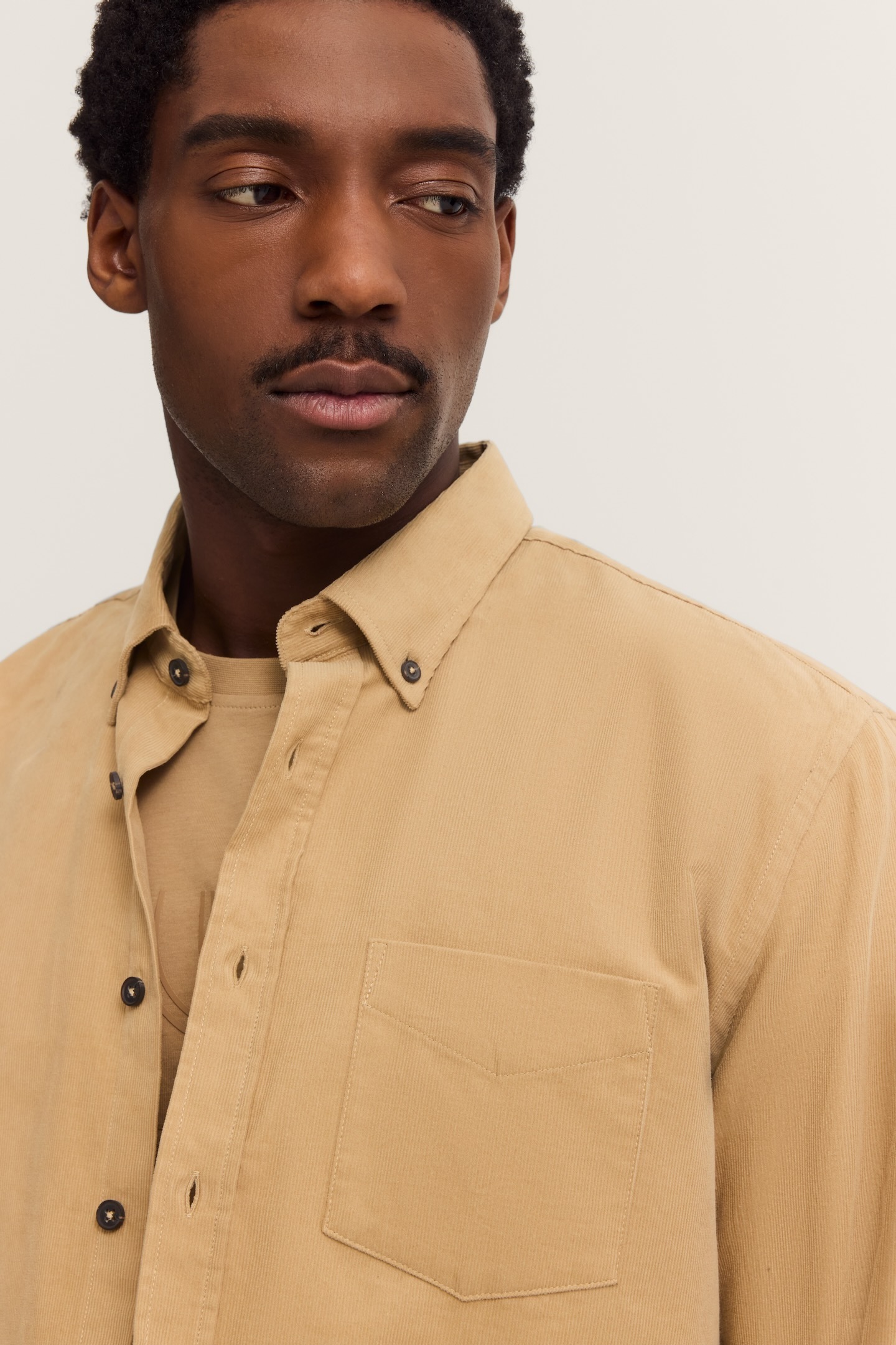 Langarmhemd BUGATTI "Soft Cotton", Herren, Gr. M, Normalgrößen, 40, beige, 100% Baumwolle, unifarben, normal, eckige 2-Knopf-Manschette, Hemden, im Modern Fit mit Button-Down-Kragen 3