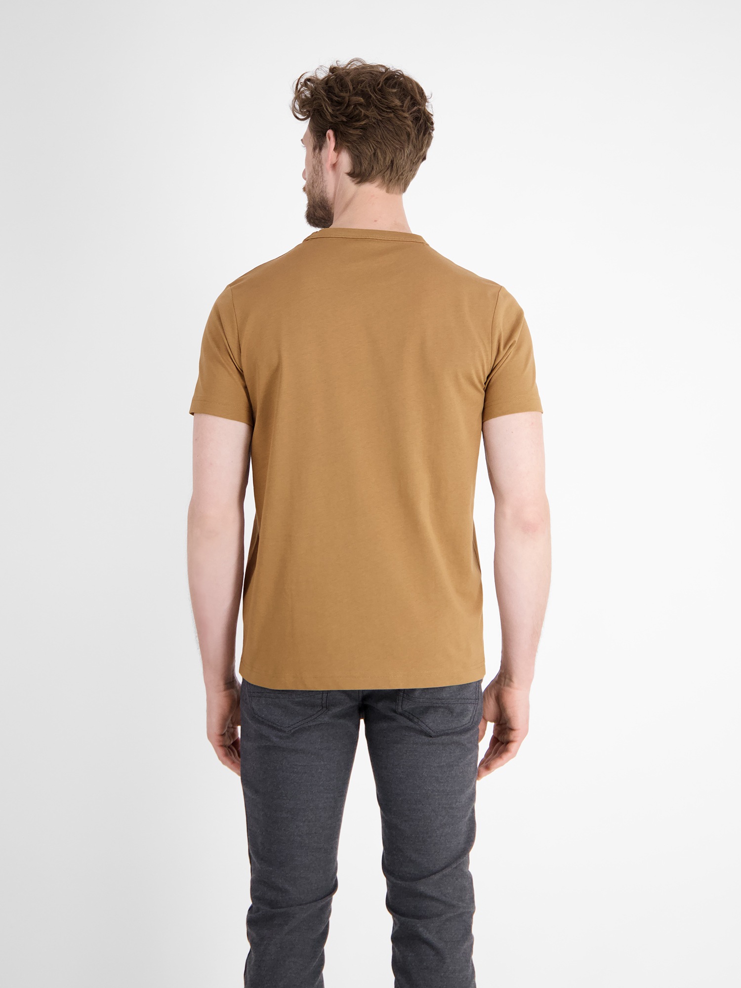 LERROS T-Shirt "LERROS Unifarbenes T-Shirt mit Brustprint" günstig online kaufen