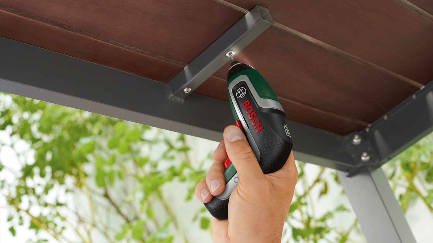 Bosch Home & Garden Akku-Schrauber »IXO 7« mit 32-tlg. Schrauberbit-Set