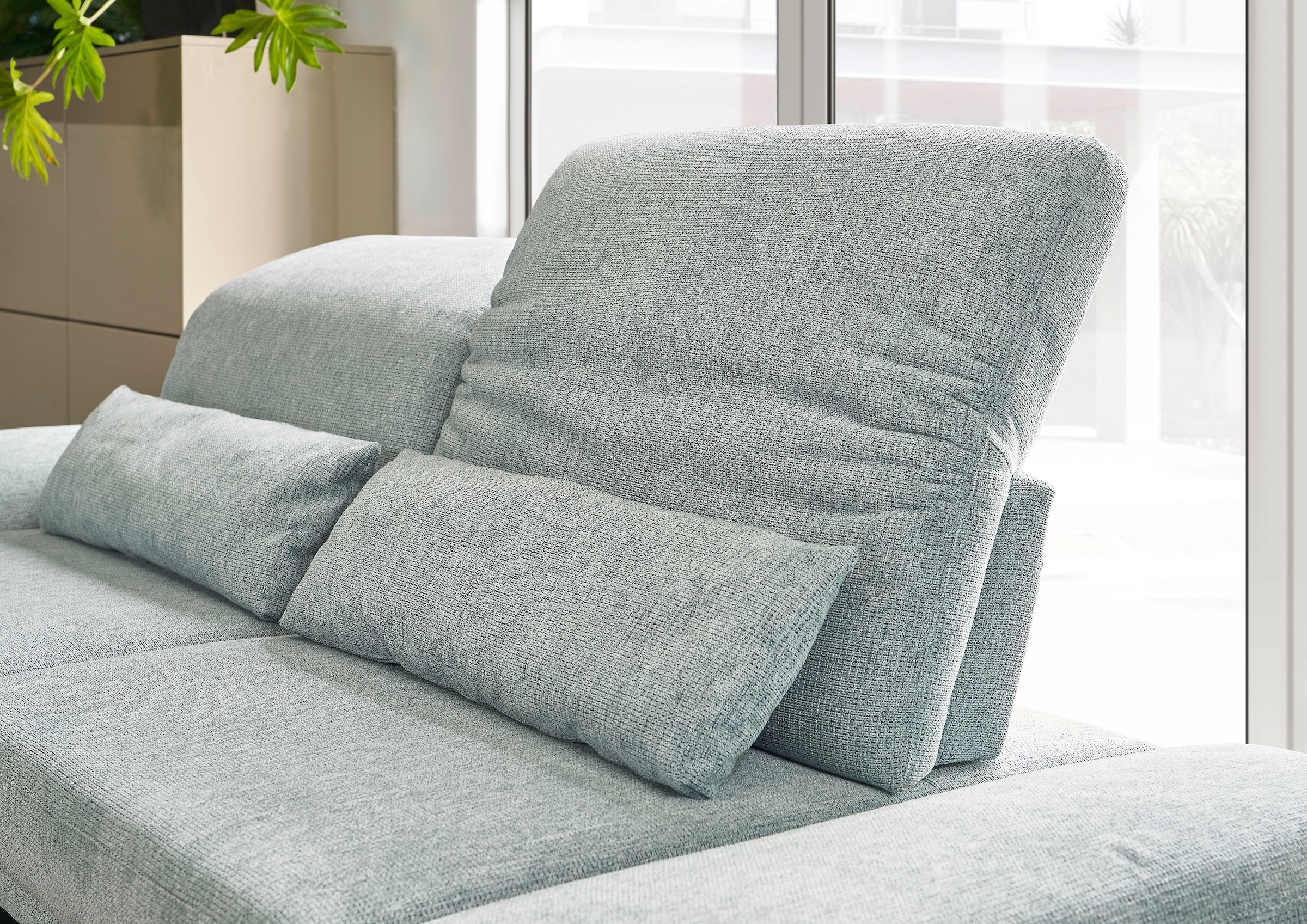 3C Candy 2-Sitzer »Mallow Designsofa mit Komfortfunktionen, modern und bequem,«, Verstellbare Armlehne und Kopfteil, manuelle Sitztiefenverstellung