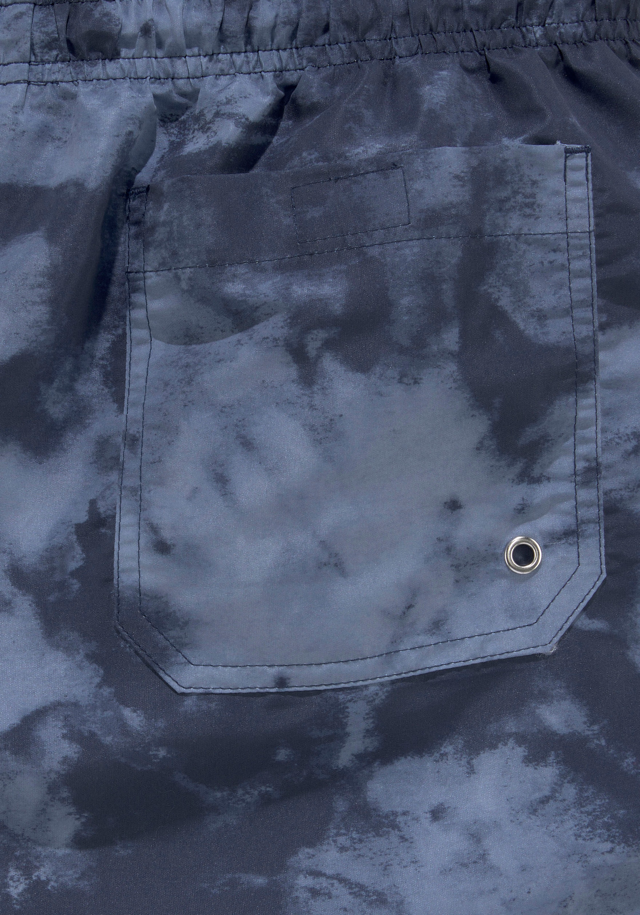 Badeshorts VENICE BEACH "Mat", Herren, Gr. M (50), N-Gr, blau (blau, marine), Microfaser, Microfaser, Recycling-Polyester, Badehosen Badeshorts, mit trendigem Batikdruck 3