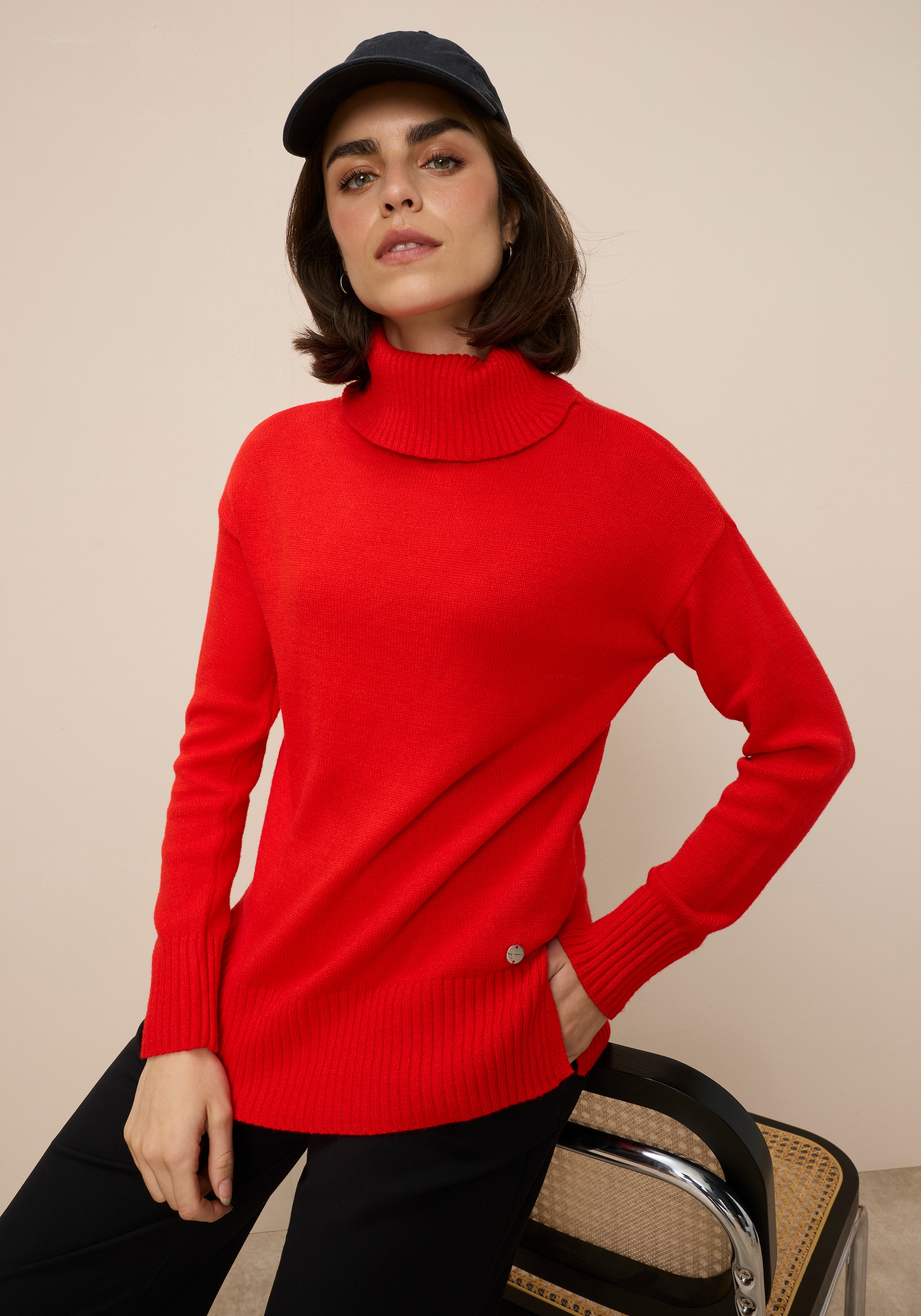 Tamaris Rollkragenpullover in lässiger Form mit seitlichen Schlitzen günstig online kaufen