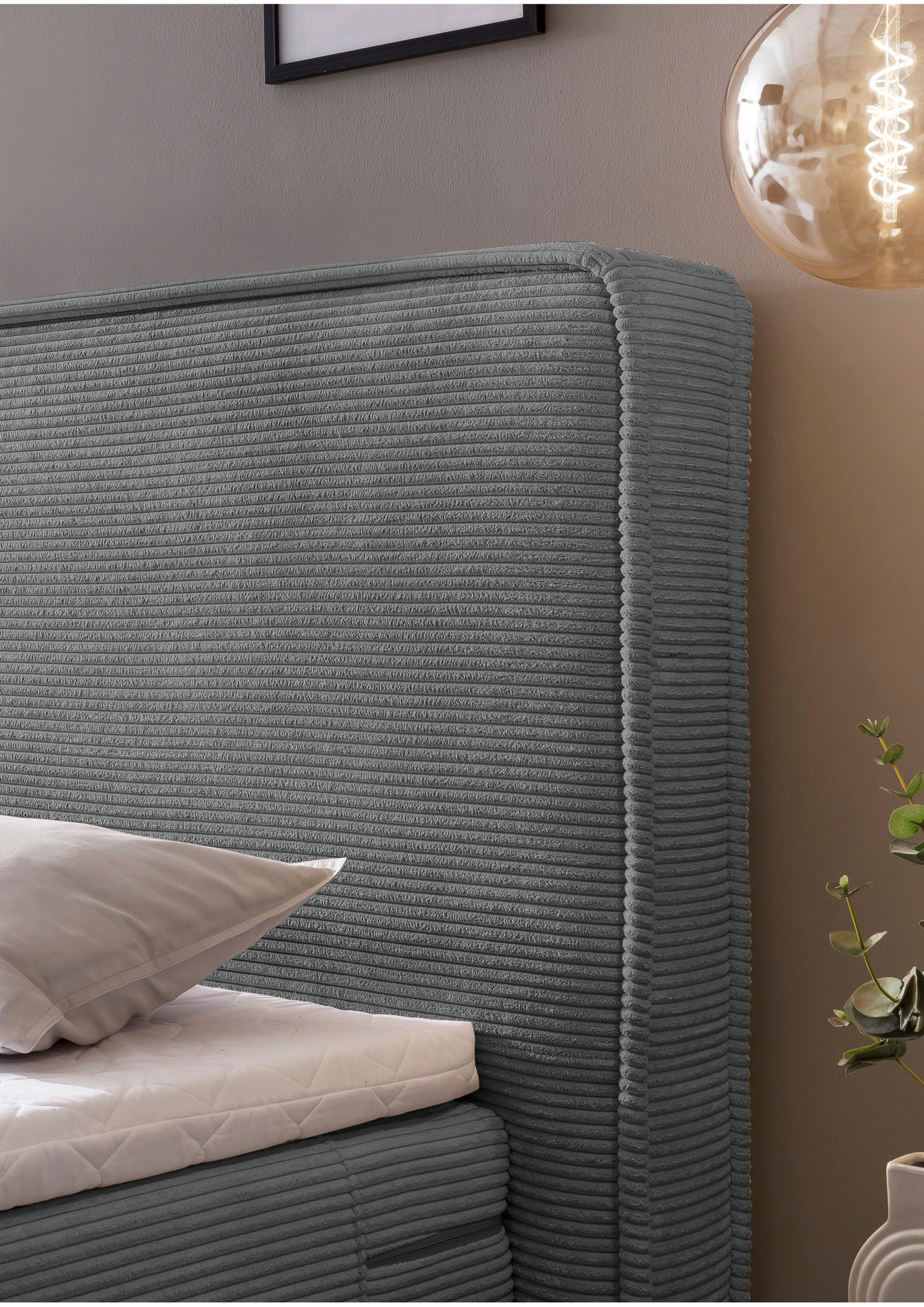 Home affaire Boxspringbett »SHERWOOD Hotelbett, Polsterbett«, Hochwertiger Cord,weiche Velours-Struktur, mit Topper, Eiche