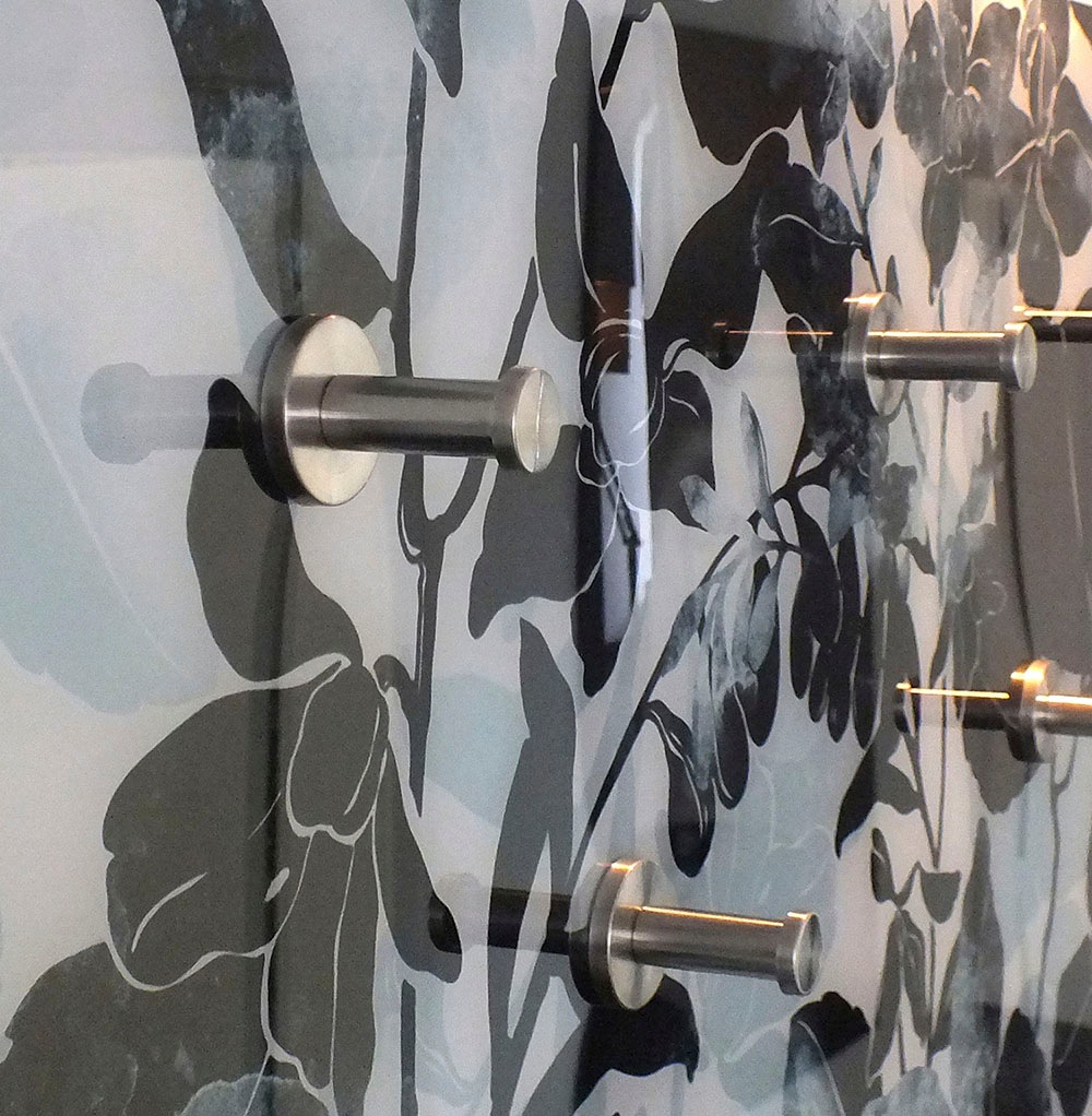queence Garderobenleiste »Alaula«, Wand Garderobe, wischtechnik, Beton Optik, clean, platzsparend