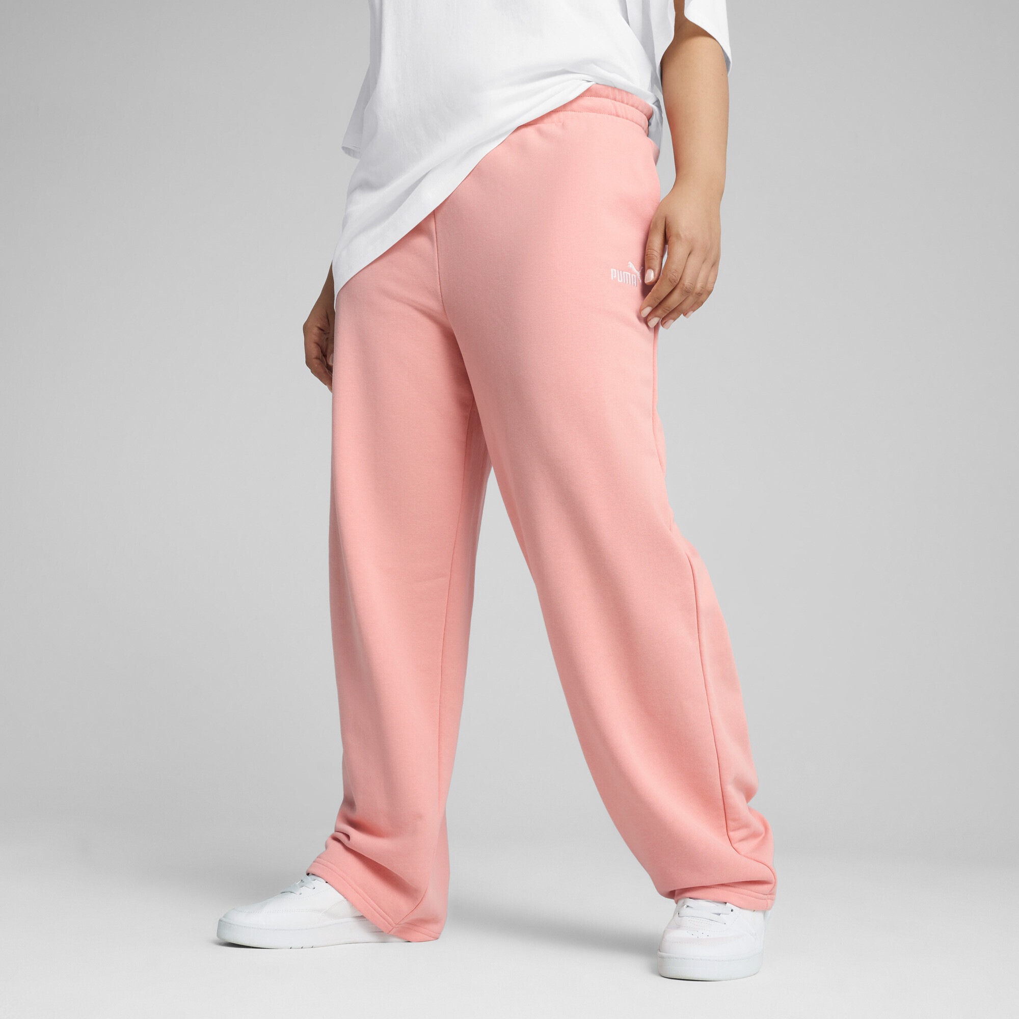 PUMA Sporthose »ESS Small No. 1 Logo Comfort Straight Hose Damen«