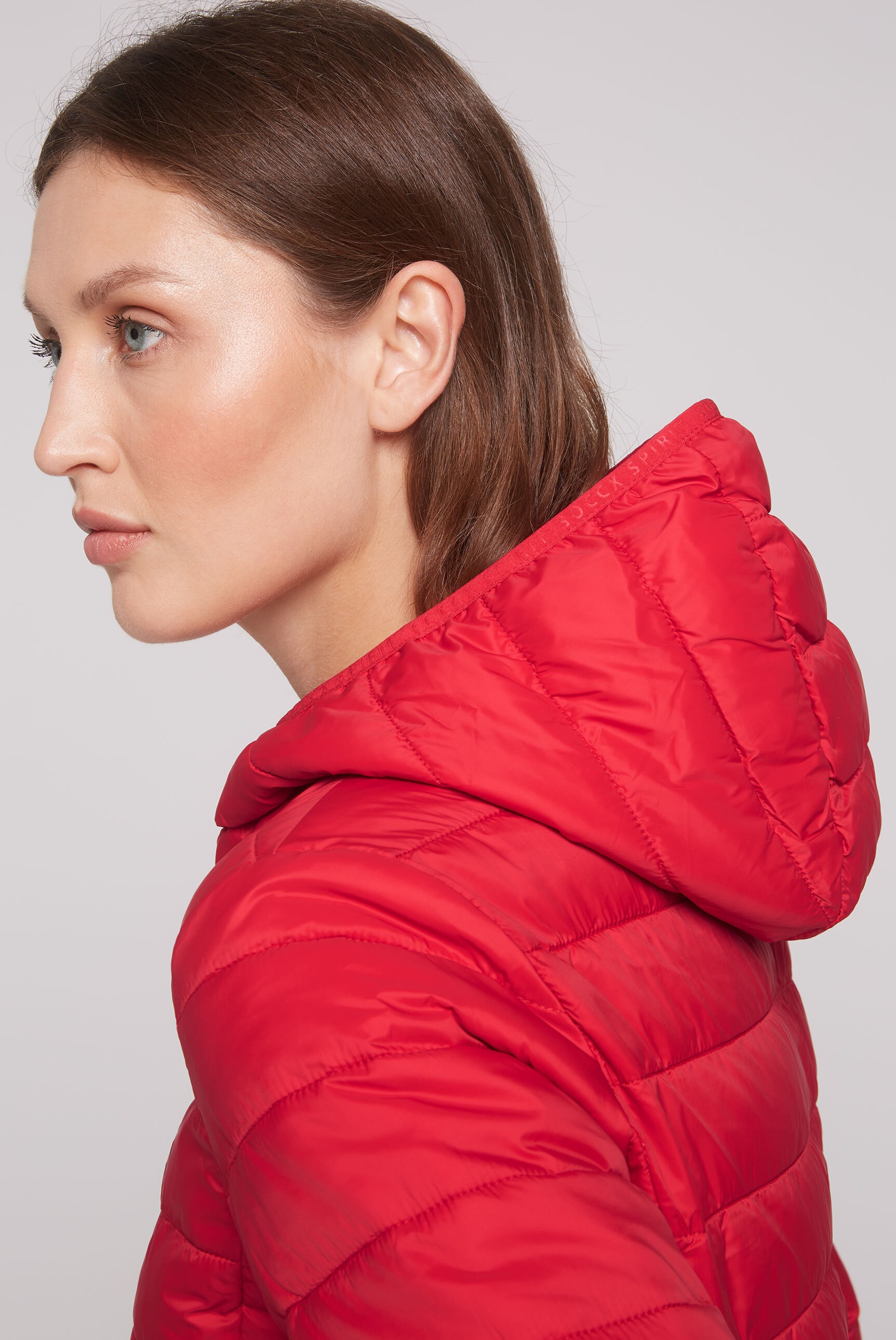 SOCCX Outdoorjacke, mit Kapuze, mit elastischem Saumabschluss