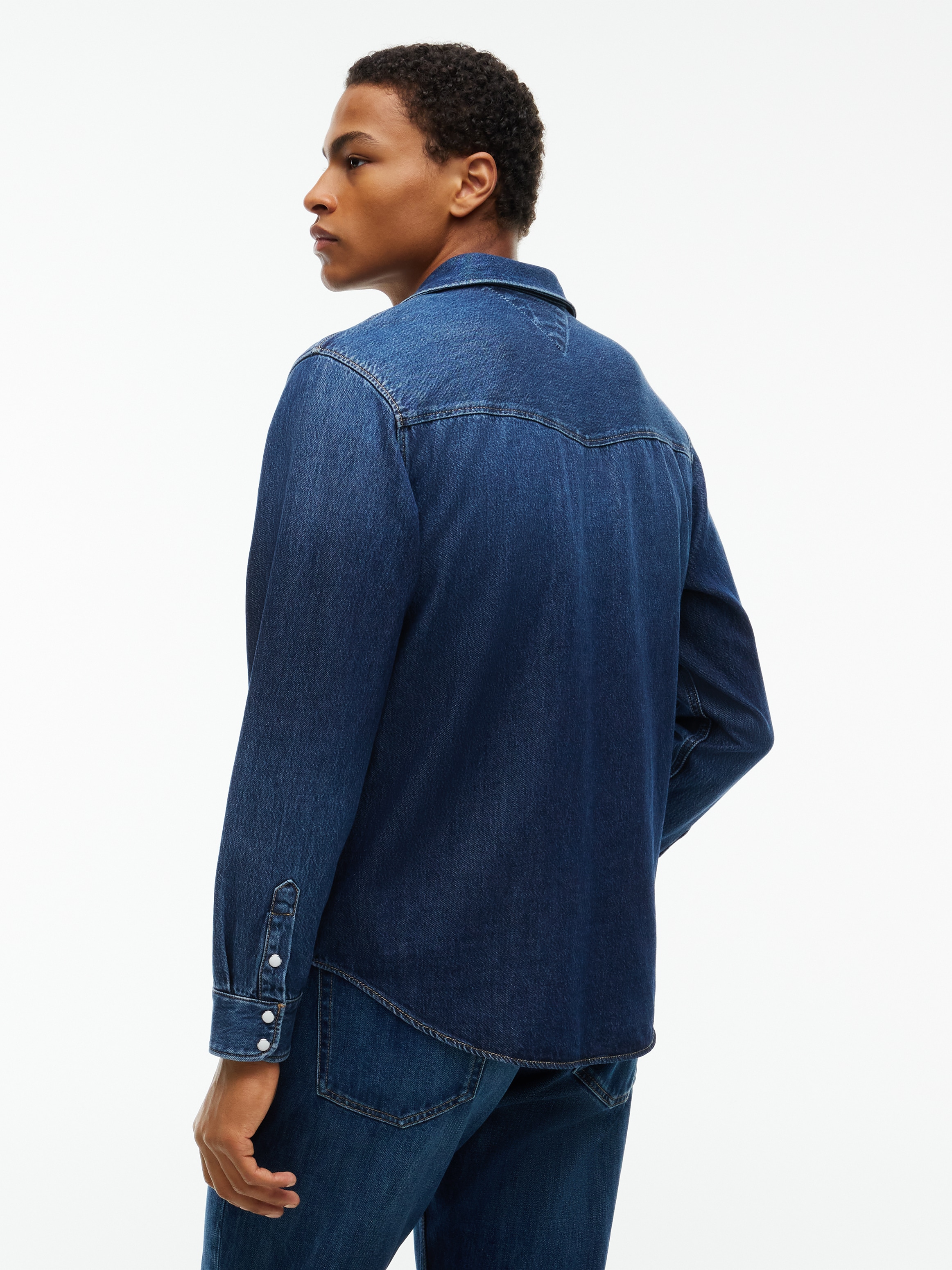 Tommy Jeans Jeanshemd »REGULAR WESTERN SHIRT« Regular fit mit Klappentaschen