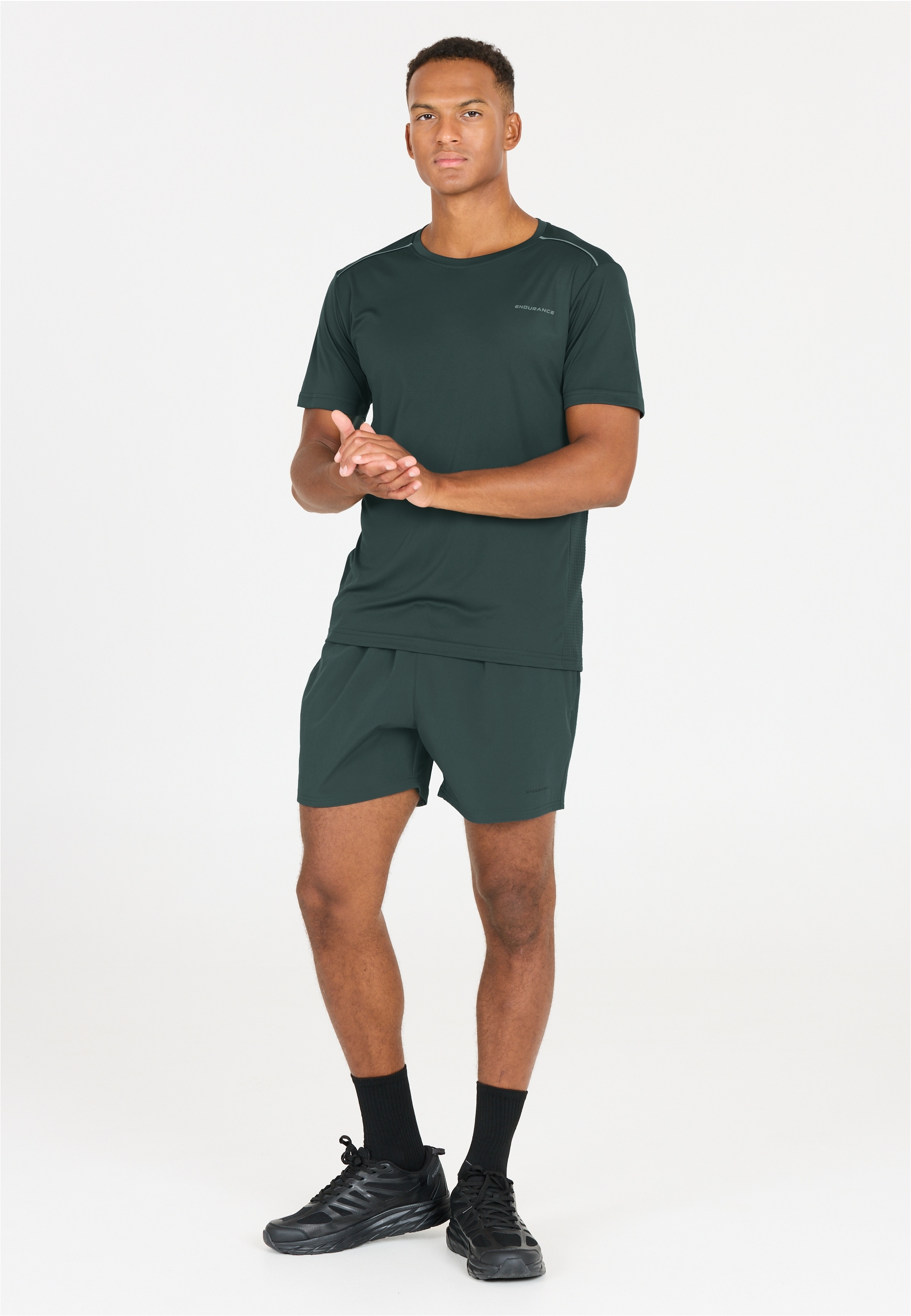 ENDURANCE Funktionsshirt »Abbi«, mit 4-Wege-Stretch und recycelten Materialien