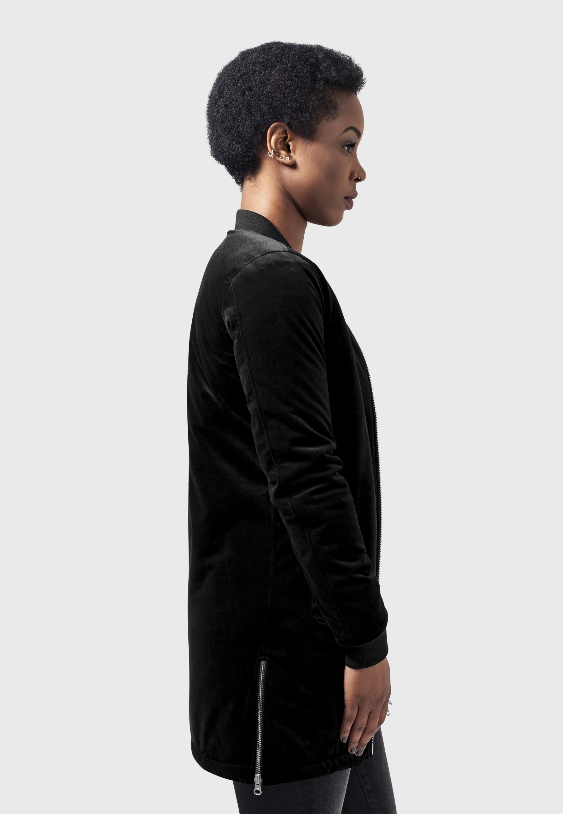 URBAN CLASSICS Langmantel »Urban Classics Damen Ladies Long Velvet Jacket«