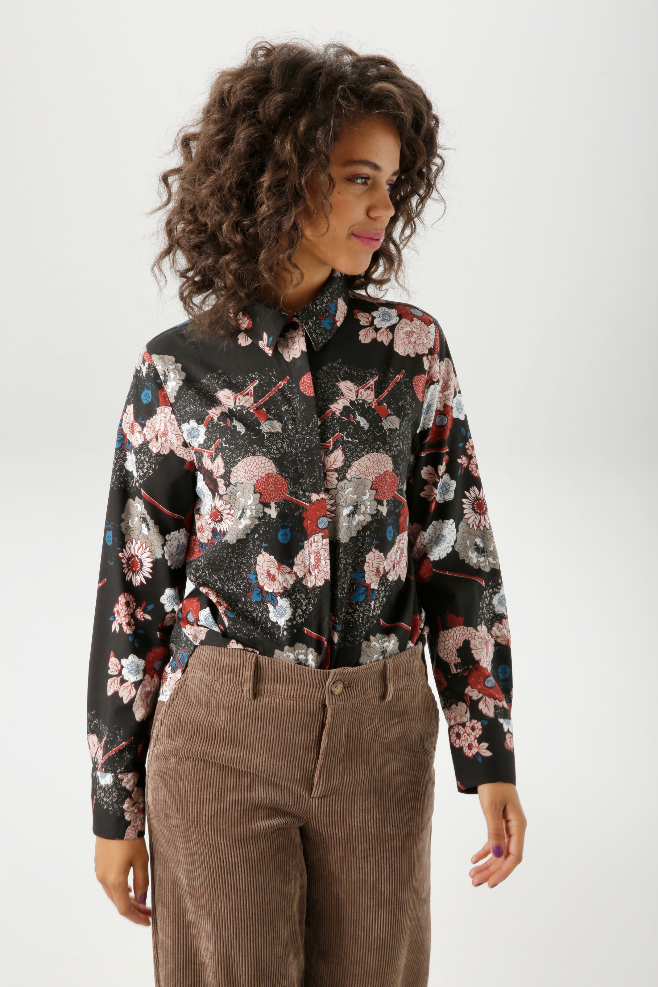 Aniston CASUAL Hemdbluse, mit extravagantem, grafischen Blumendruck - NEUE günstig online kaufen