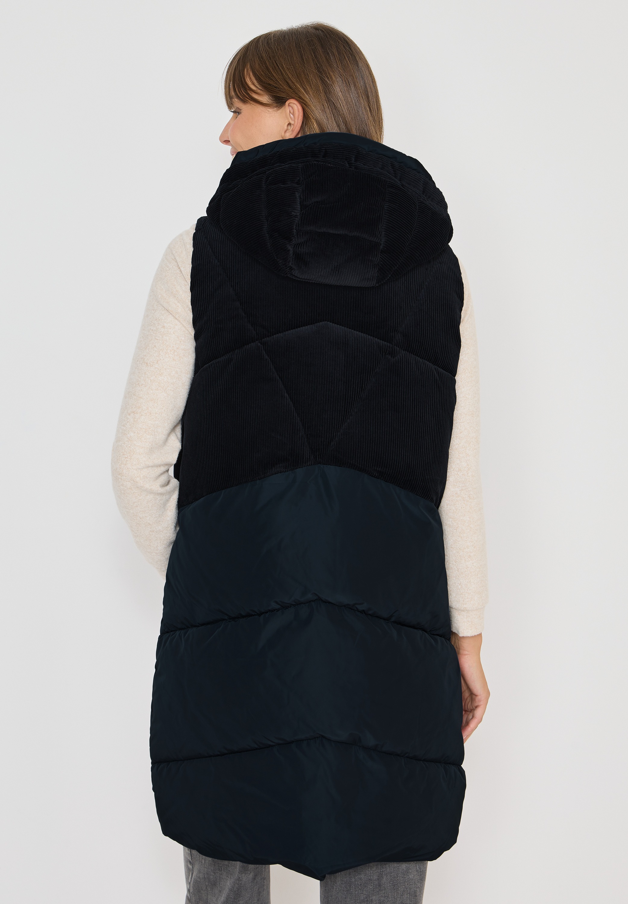 Cecil Steppweste mit Kapuze