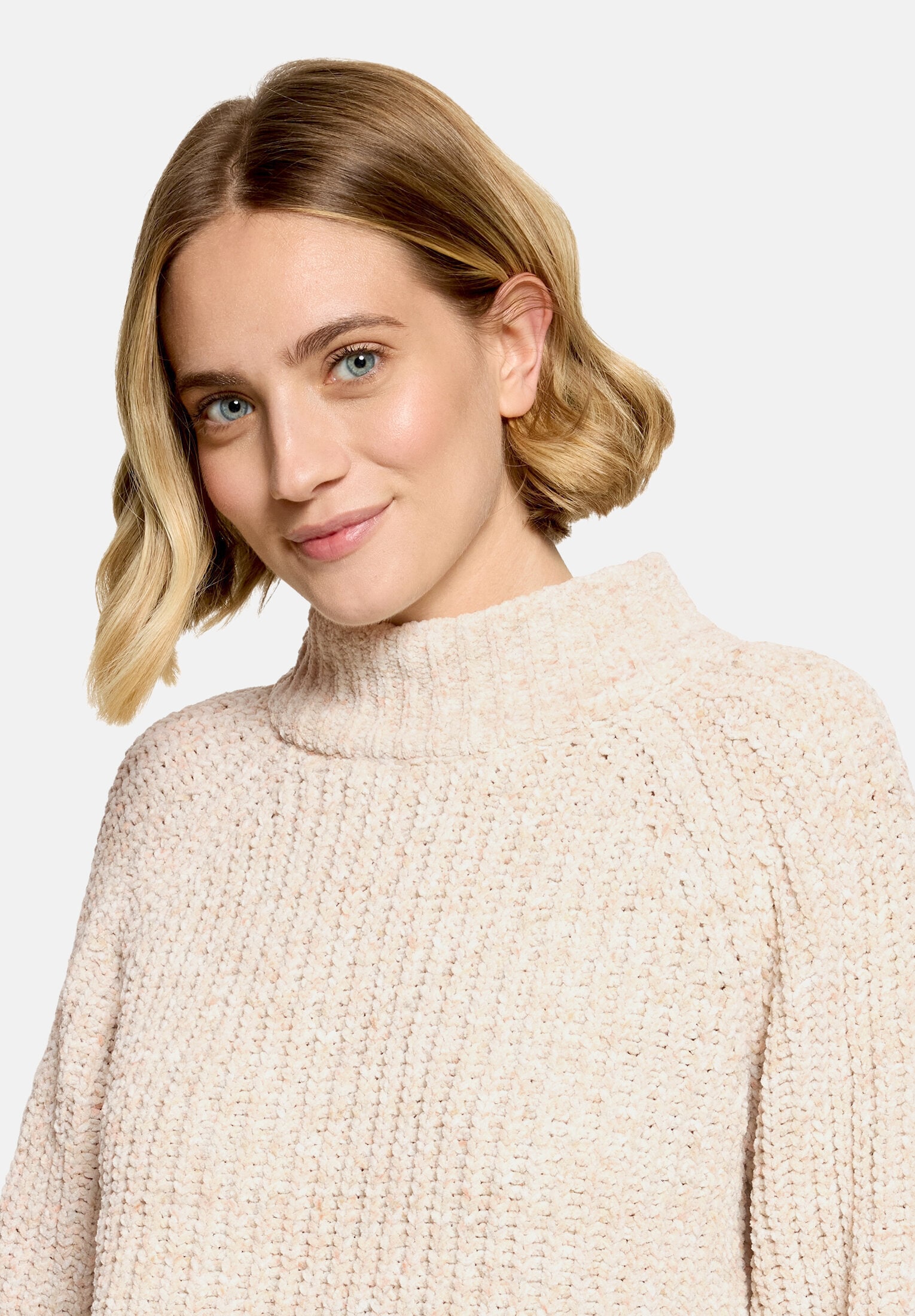 Cartoon Strickpullover »Damen mit Stehkragen« 1