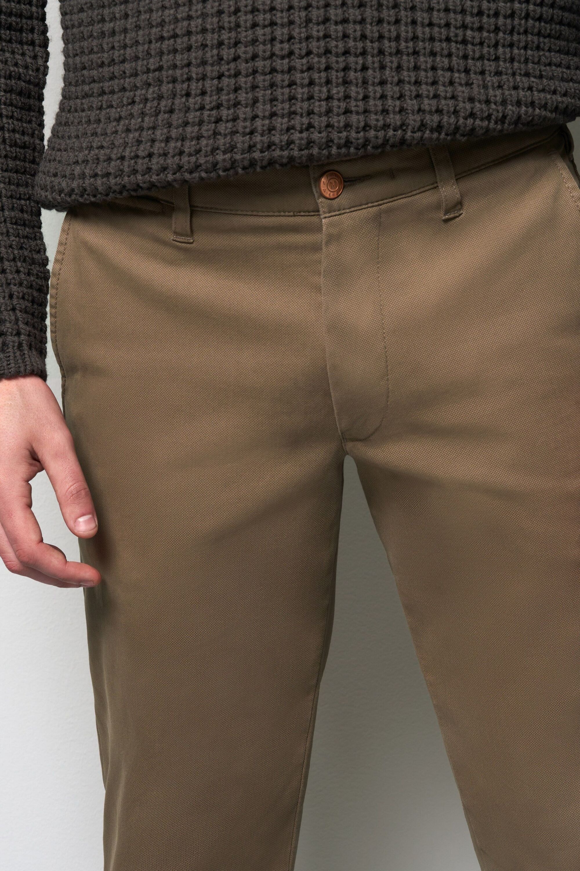 MEYER Chinos »M5.Chino«, Gefertigt aus BIO-Baumwolle