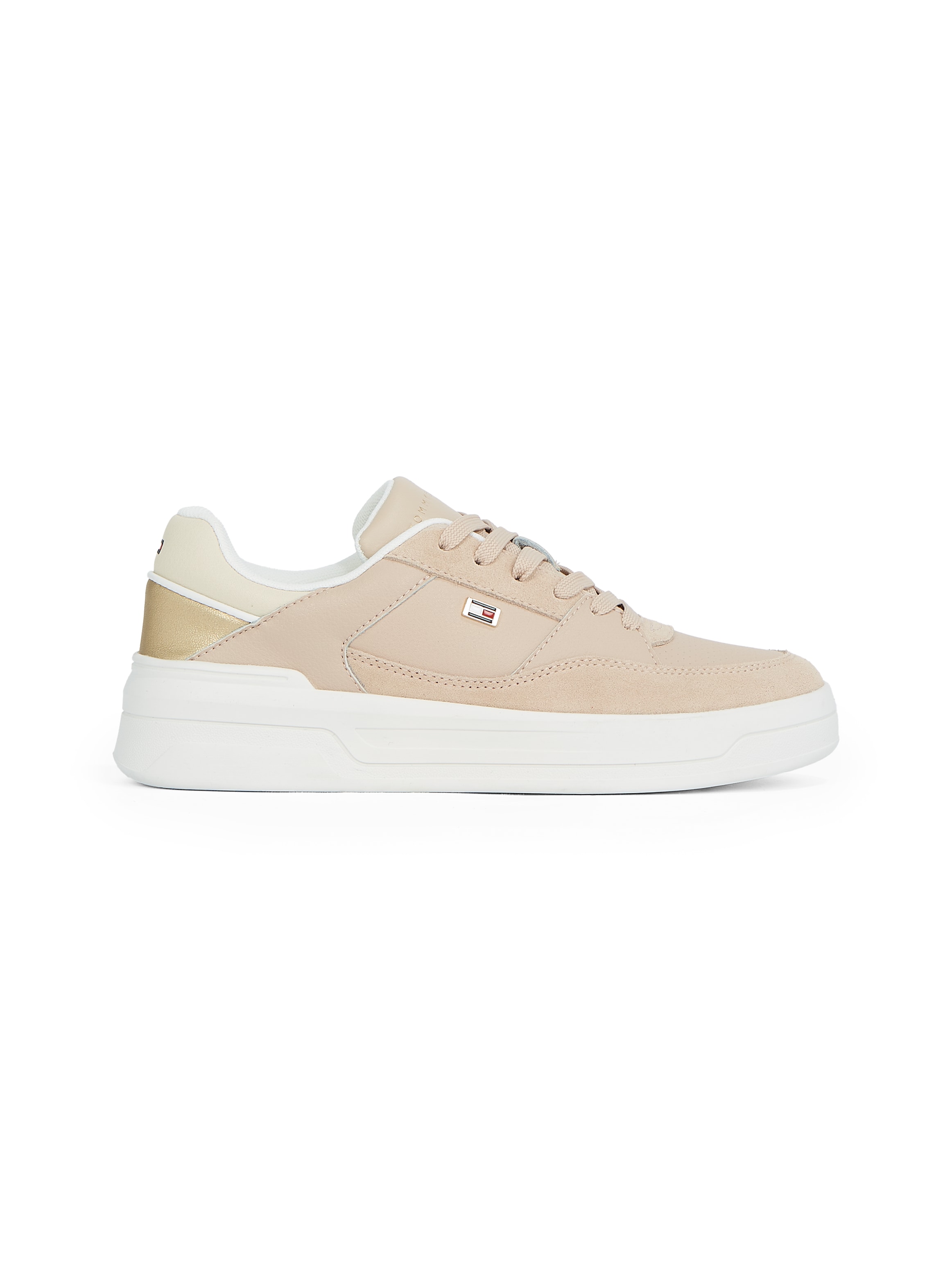 Tommy Hilfiger Plateausneaker »ESSENT BASKET SNEAKER METALLIC«, Freizeitschuh, Halbschuh, Schnürschuh mit seitlicher Logoflagge