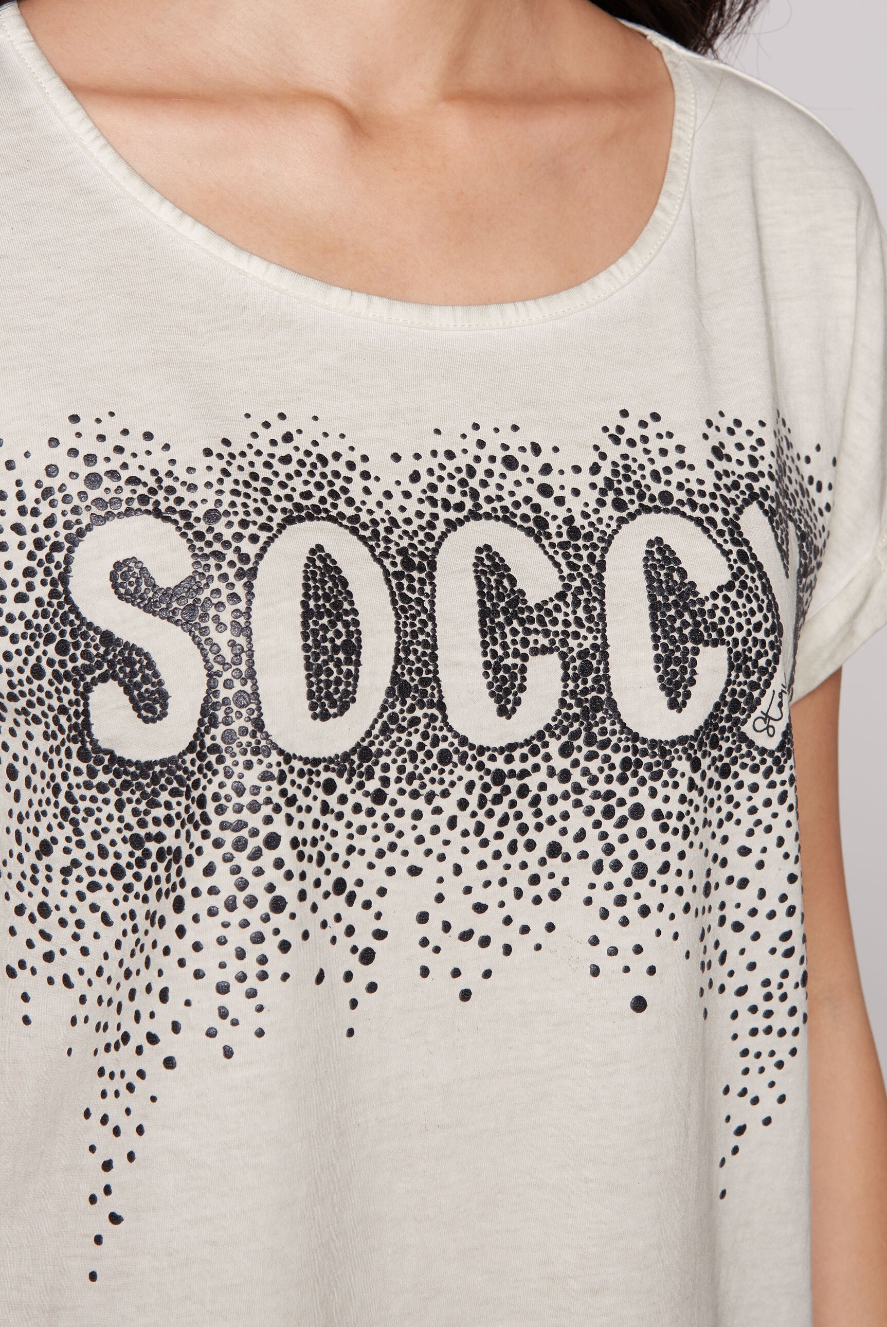 SOCCX Rundhalsshirt, mit überschnittenen Schultern