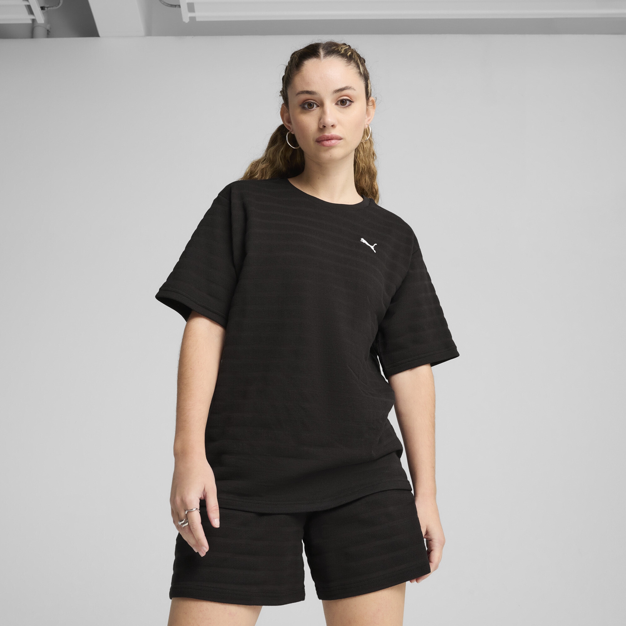 PUMA T-Shirt »ESS ELEVATED Strukturiertes Relaxed Fit T-Shirt Damen«