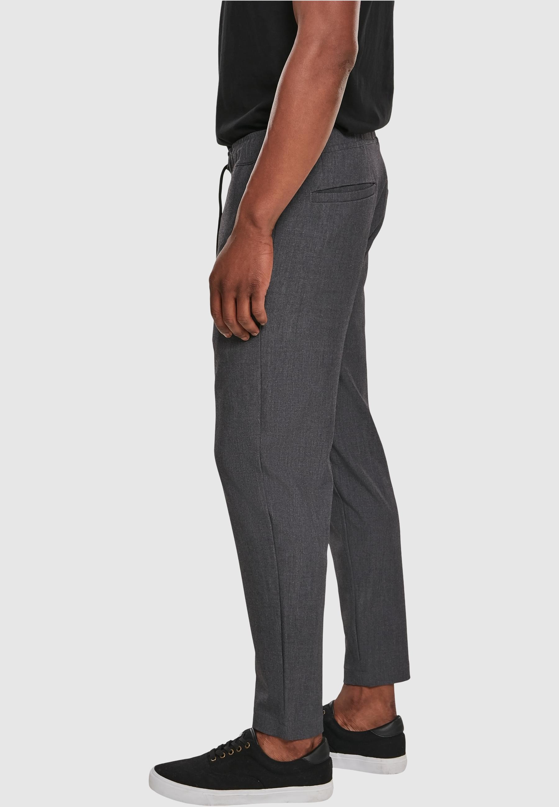 URBAN CLASSICS Jogginghose »Urban Classics Herren Comfort Cropped Pants«, (1 tlg.)