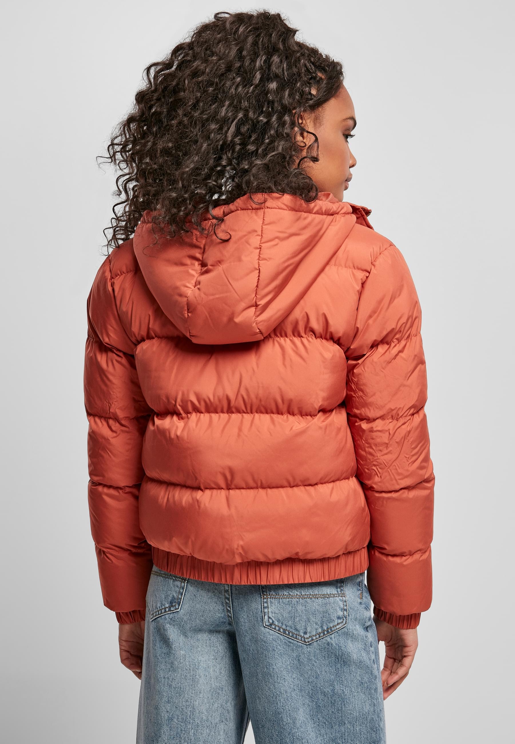 URBAN CLASSICS Winterjacke »Urban Classics Damen Ladies Hooded Puffer Jacket«, (1 St.), mit Kapuze