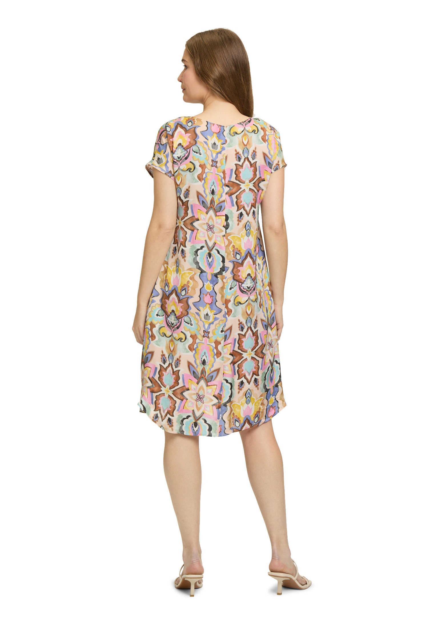 Vera Mont Sommerkleid »Vera Mont Sommerkleid mit überschnittenen Ärmeln«, Form