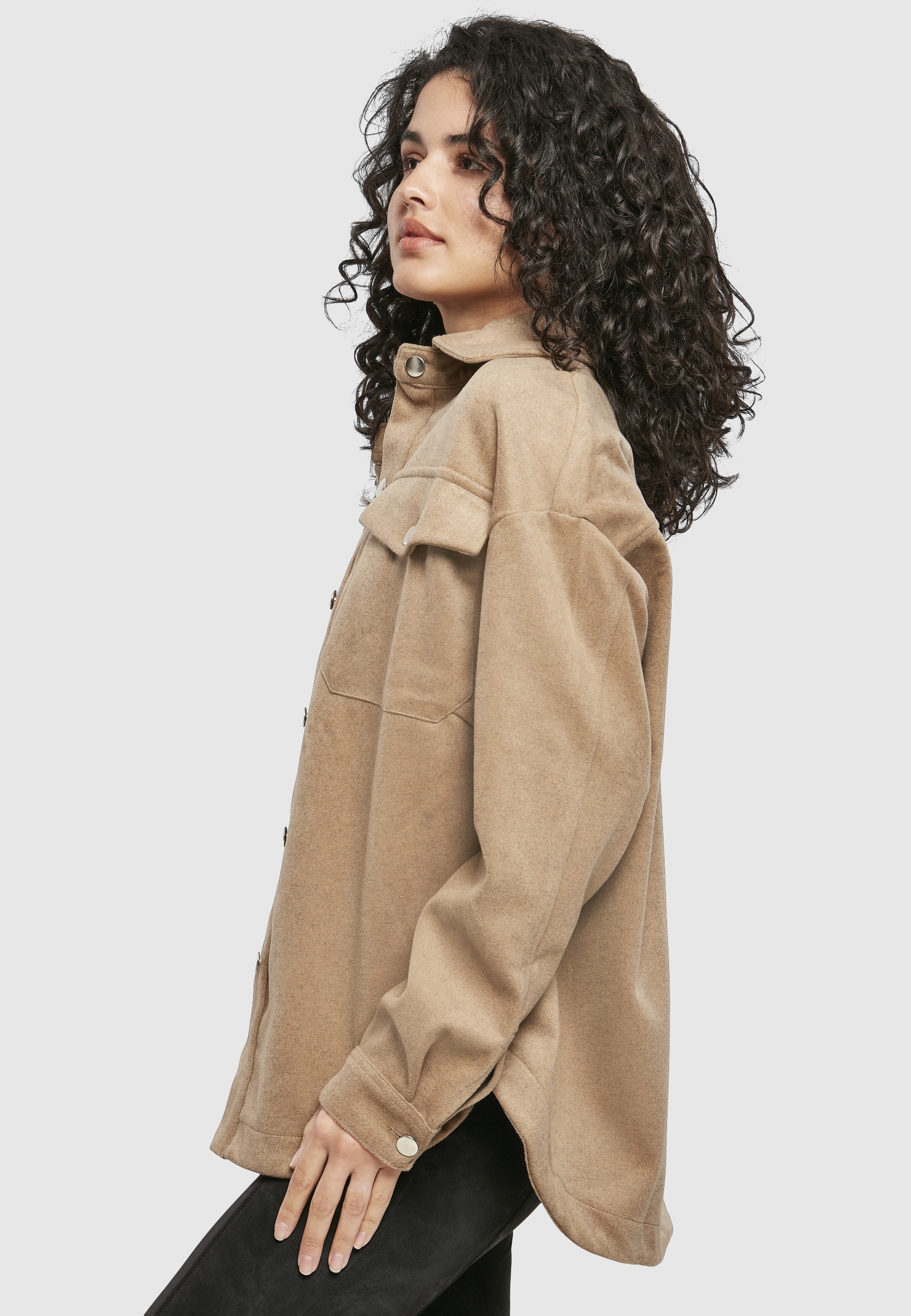 URBAN CLASSICS Kurzarmshirt »Urban Classics Damen Ladies Classic Overshirt« 1