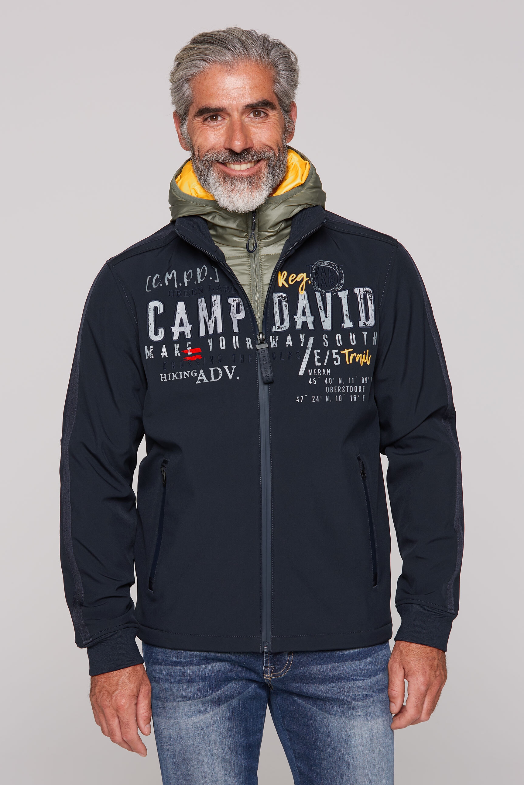 CAMP DAVID mit Kapuze mit verstellbarem Gummizug im Saum günstig online kaufen