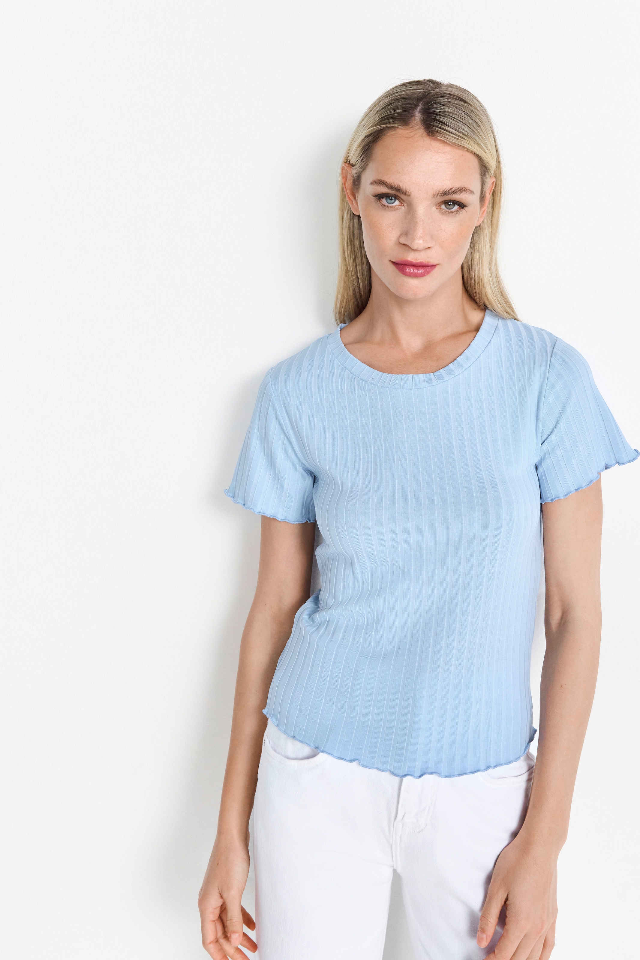 RICHROYAL Kurzarmshirt, Mit gewelltem Saum an Rumpf und Ärmeln günstig online kaufen