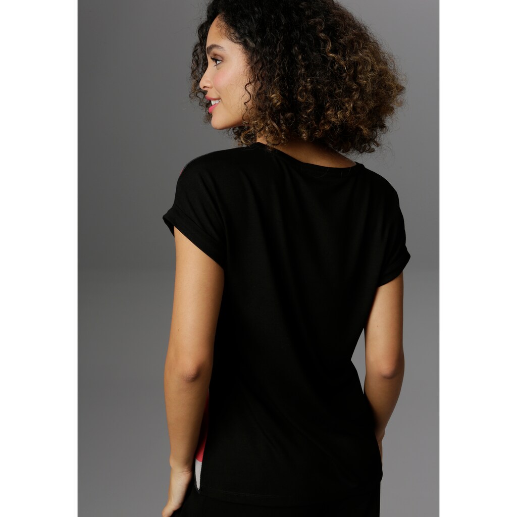 Damenmode Shirts & Sweatshirts Aniston SELECTED Blusenshirt, im Material-Mix schwarz-grau-offwhite-rosé-rot Damenmode Shirts & Sweatshirts Aniston SELECTED Blusenshirt, im Material-Mix schwarz-grau-offwhite-rosé-rot
