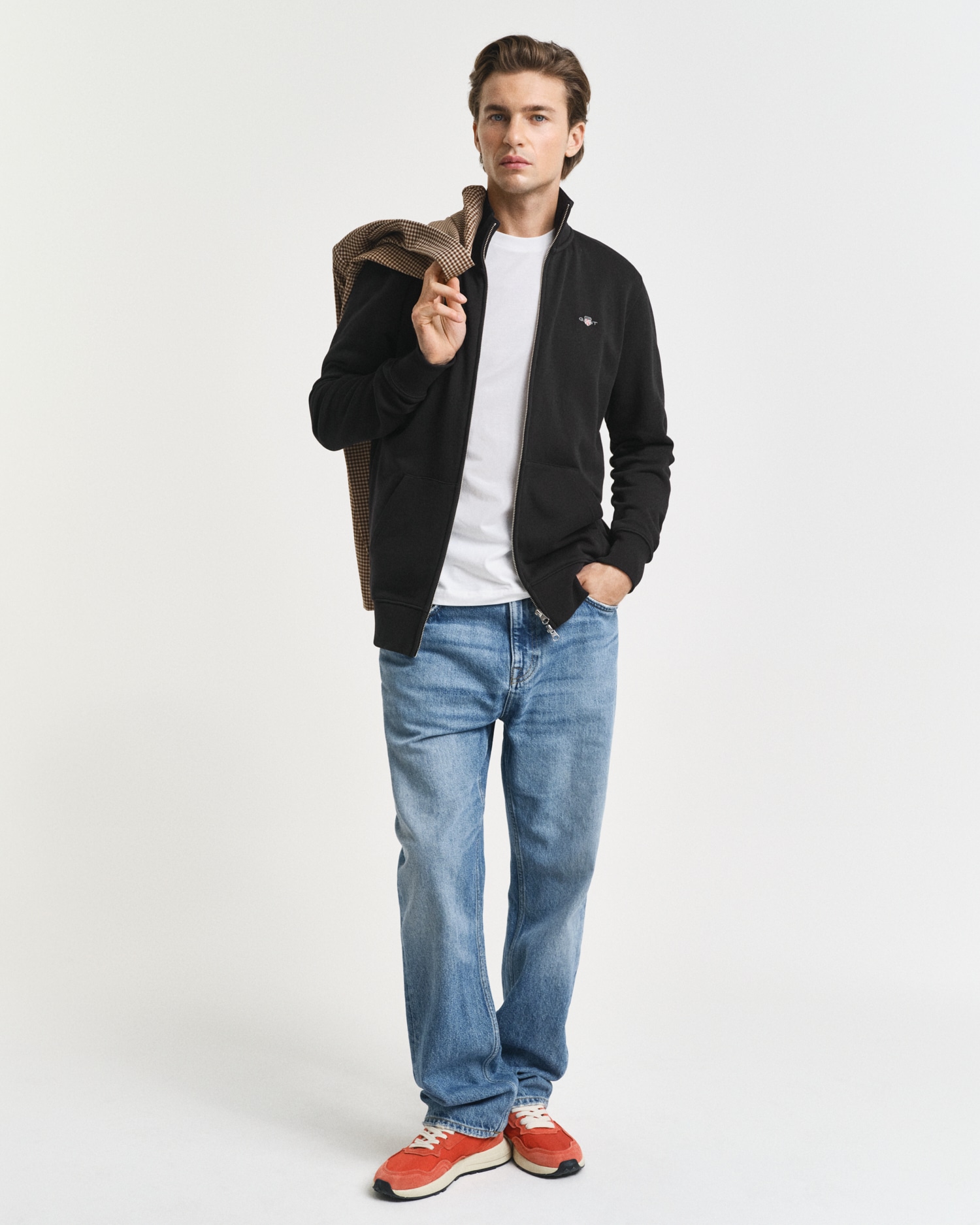 Gant Sweatjacke »REG SHIELD FULL ZIP SWEAT« mit Logostickerei auf der Brust