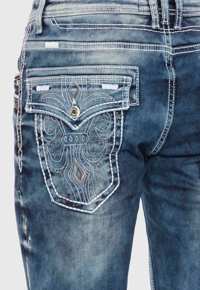 Cipo & Baxx 5-Pocket-Jeans »Jeans«, in Regular-Fit